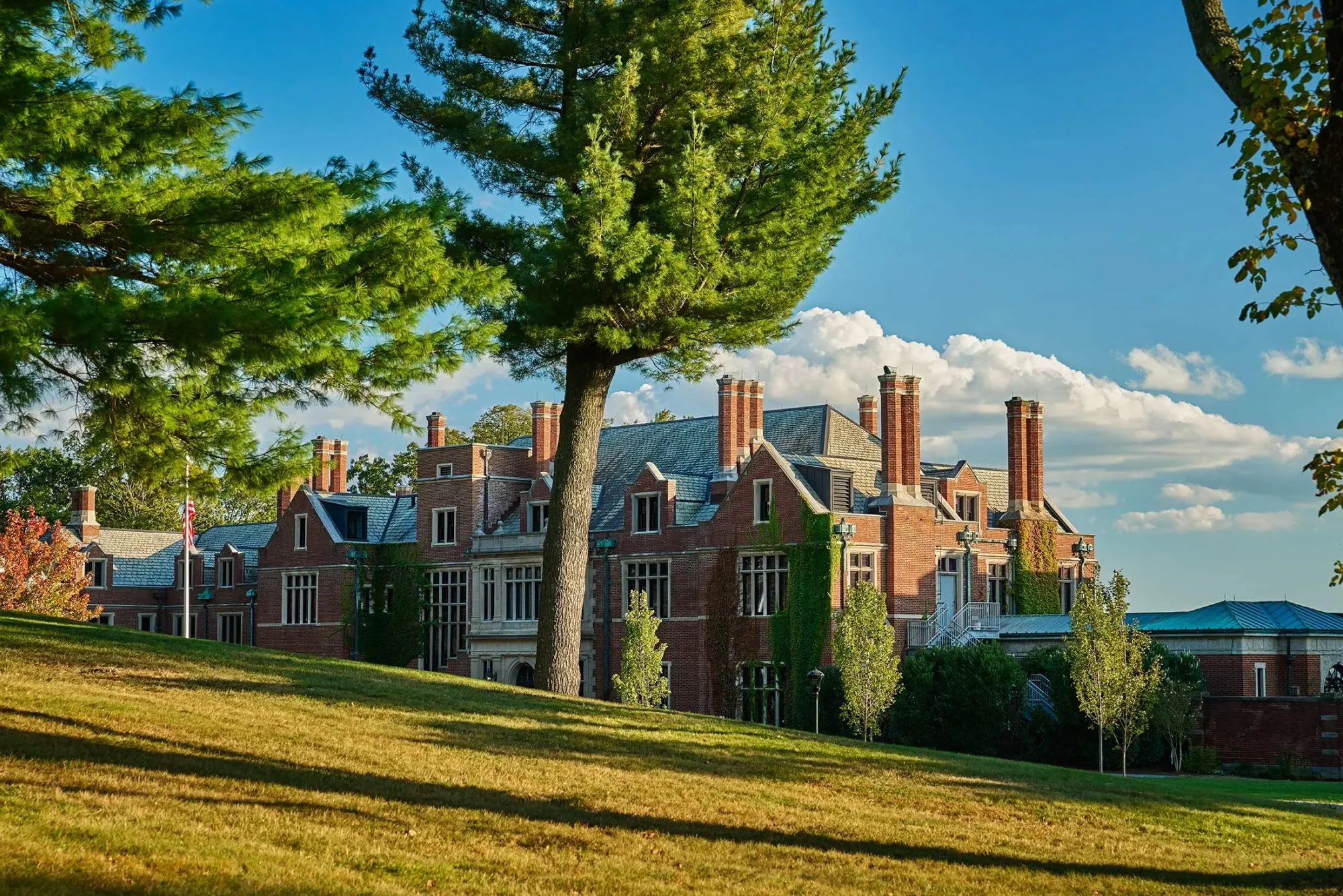  Source: Pendry Natirar 