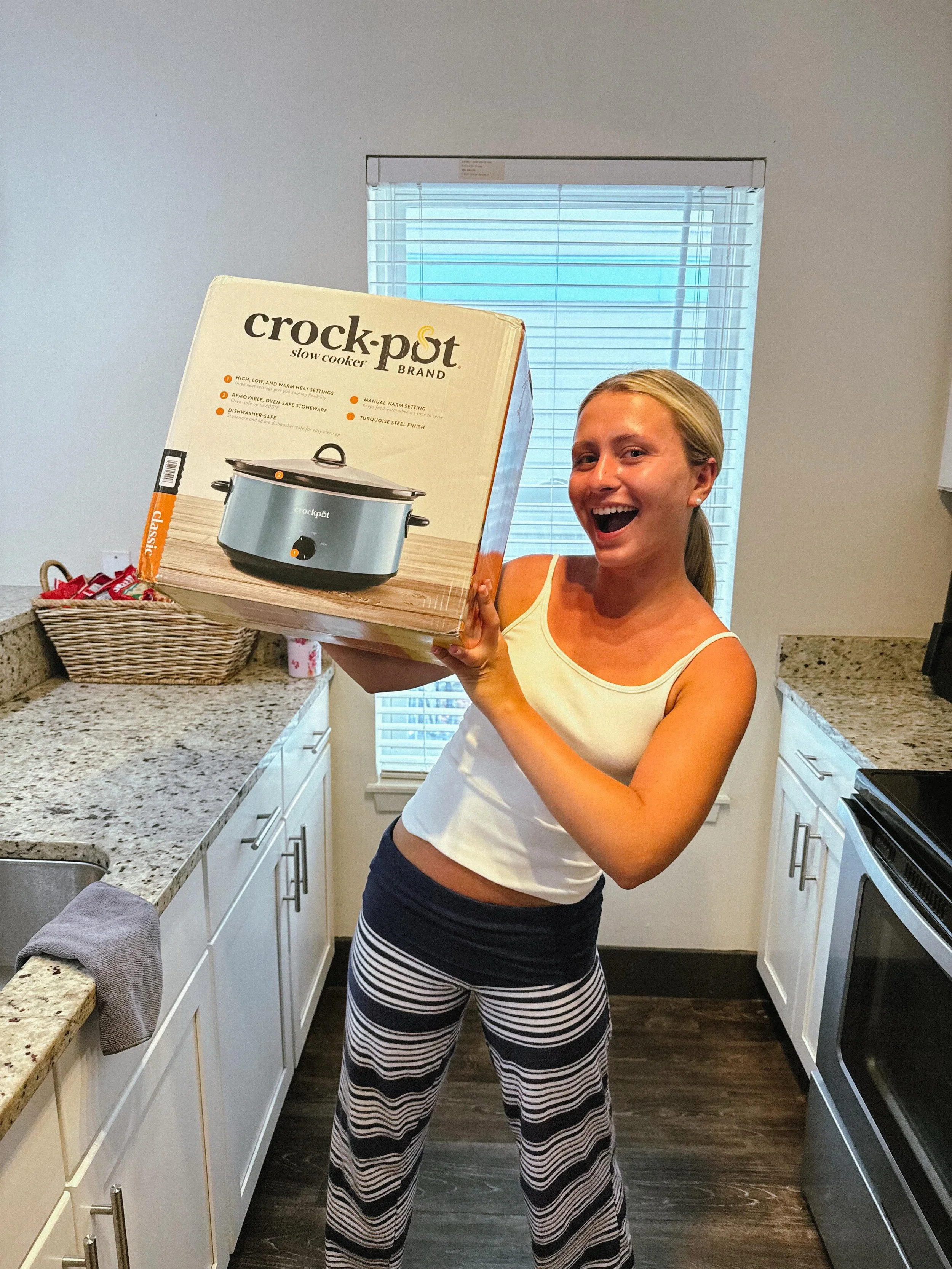 🎉🐊 NEW &amp; RENEWED RESIDENTS &mdash; THIS ONE&rsquo;S FOR YOU! 🐊🎉

We&rsquo;re celebrating YOU with a GIVEAWAY! 💙🧡✨

Want a chance to win some awesome prizes? It&rsquo;s easy! 👇

❤️ Follow us
⭐ Leave us a review
👍 Like this post
💬 Comment 