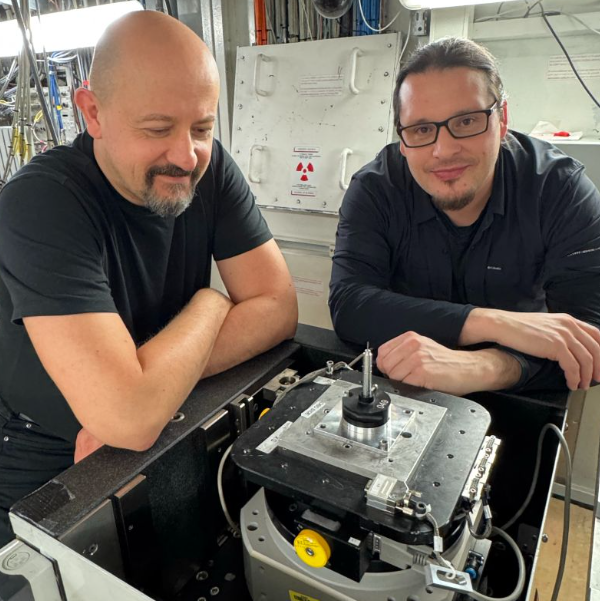 Press Clipping: ESRF News - Stabilising The Grid