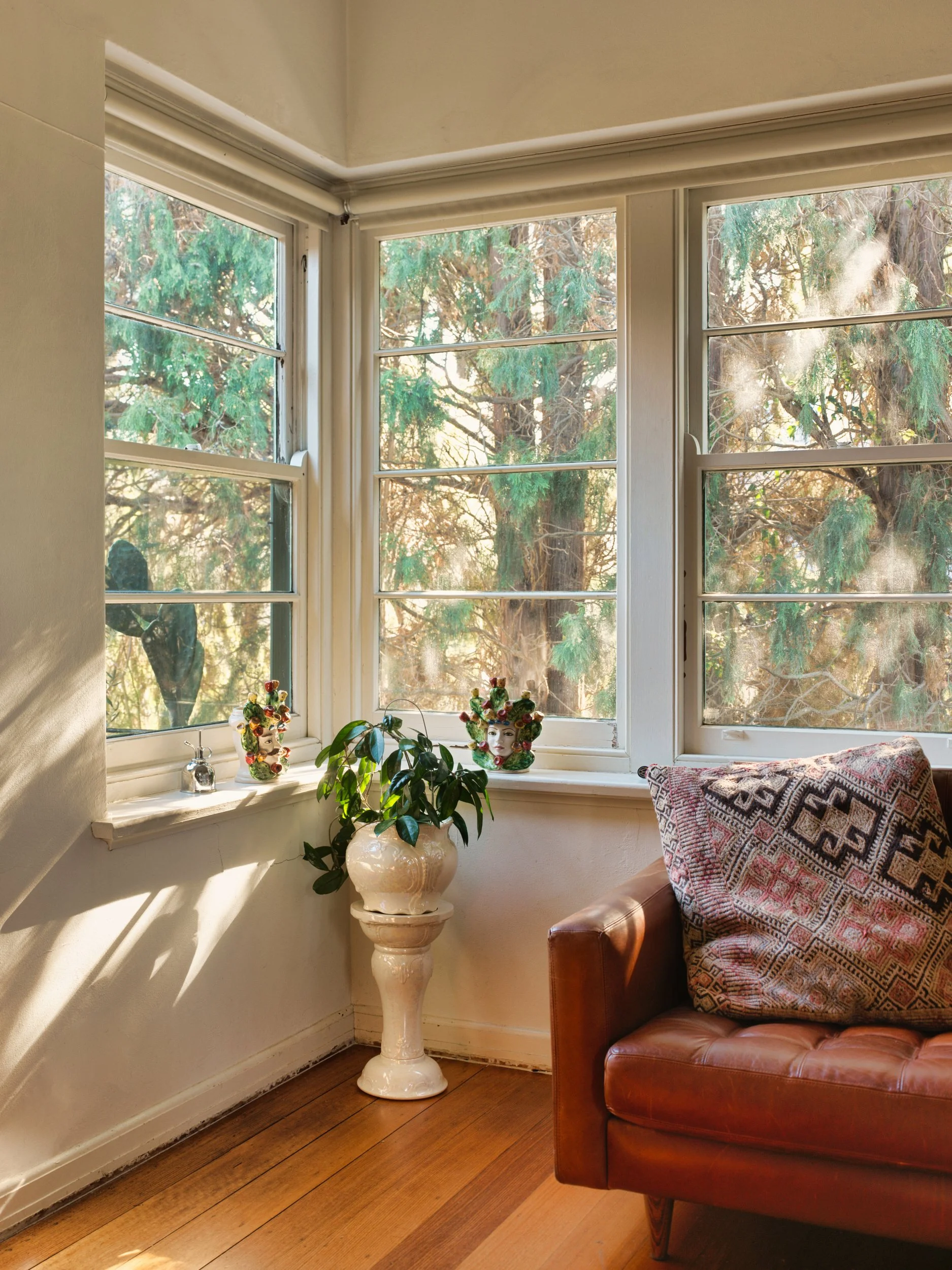 2025_07_Olivia Cummings Air BNB_Final Imagery_Web Size_06.jpg