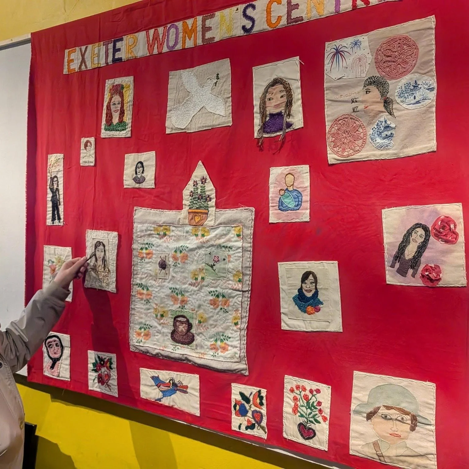 ✨Women&rsquo;s Banner Project ✨

To reflect on International Women&rsquo;s Day, members of The CoLab Women team visited the Women&rsquo;s Centre banner on display at Exeter Phoenix. 💜

The banner was created by CoLab Women and artist Nic Kittle, alo