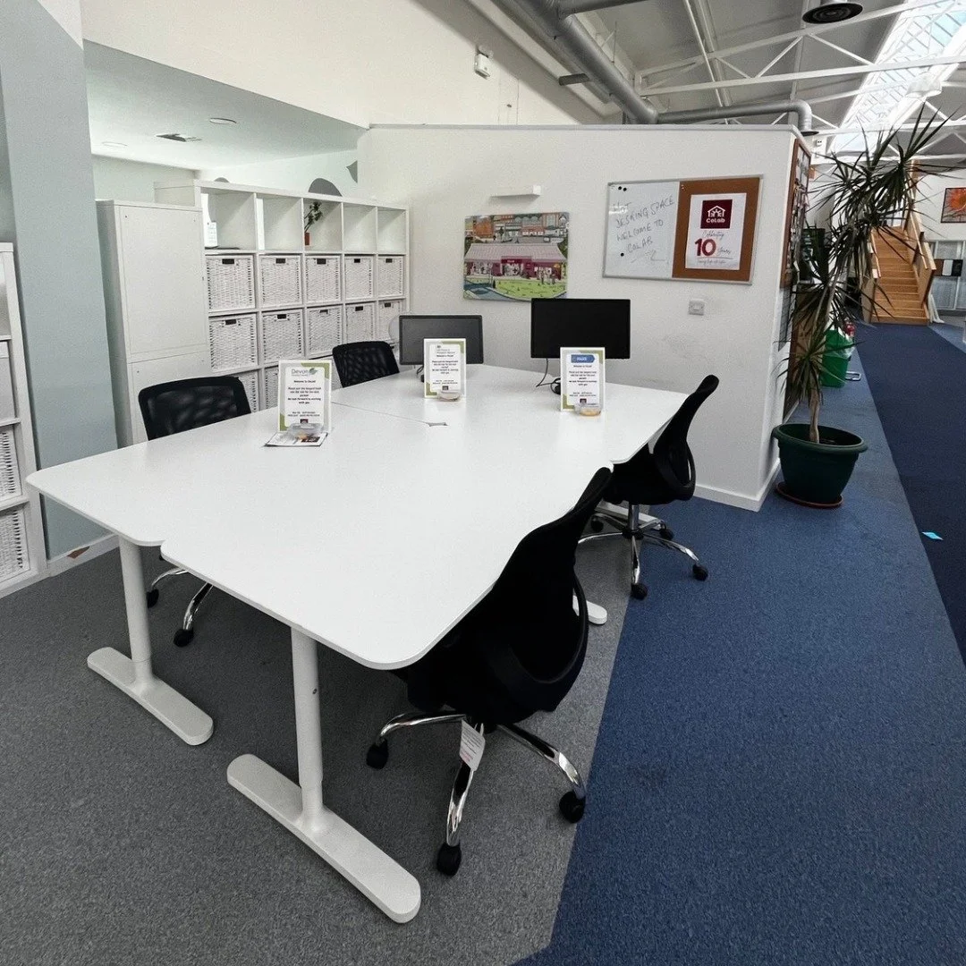 ✨ Looking for a desk that feels a little different?✨

We&rsquo;ve got hot desk spaces available at CoLab!

Whether you&rsquo;re self-employed, working remotely or just need somewhere to escape the kitchen table, our hot desks give you a flexible plac