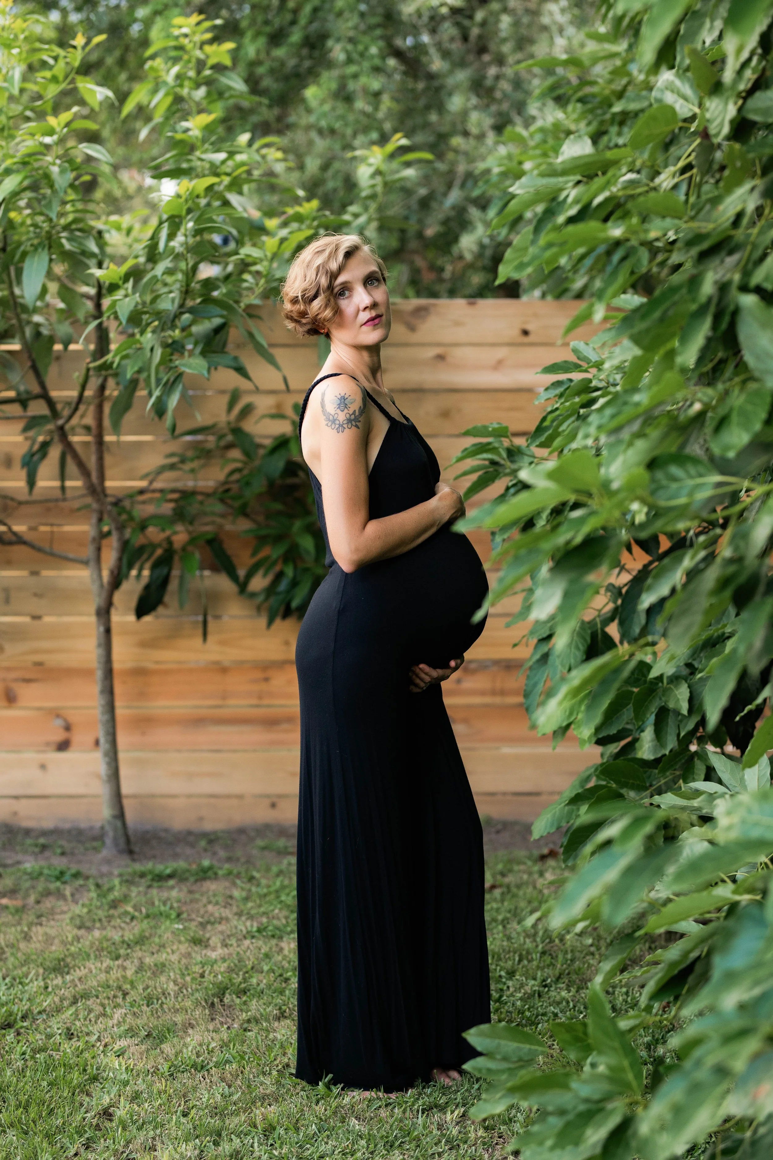 Tampa_Garden_Session_BR_Maternity-20.jpg