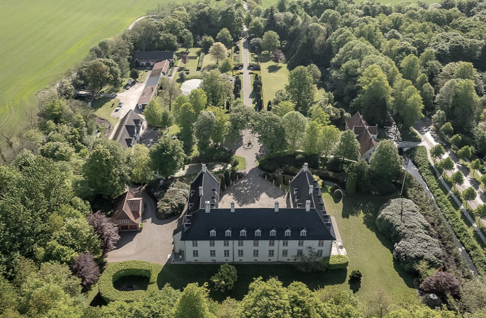 A Royal Destination Wedding