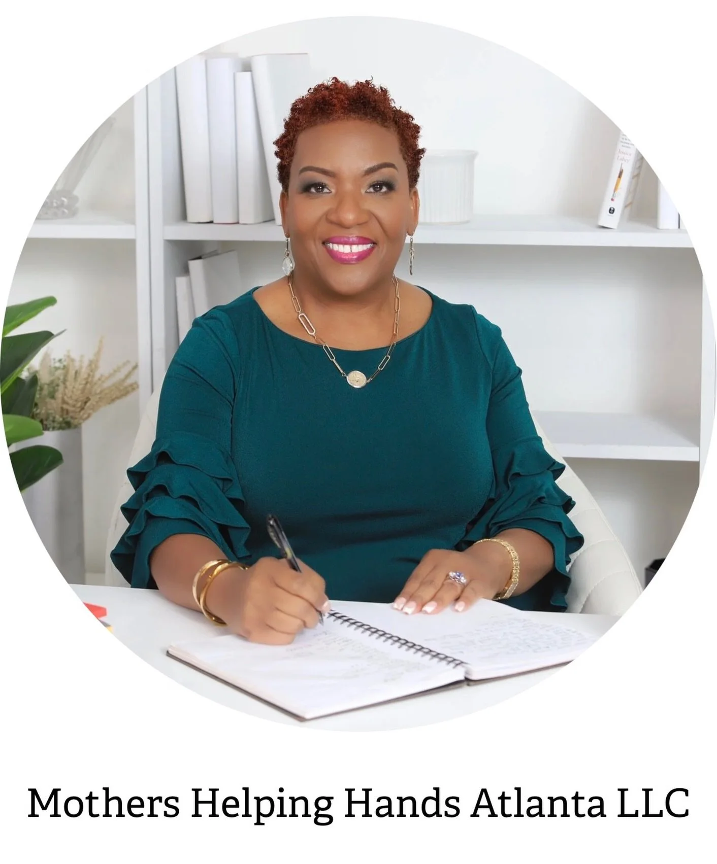 🌟 MEMBER SPOTLIGHT 🌟

Meet Mothers Helping Hands Atlanta @rosaleehenry7 

Rosalee Henry, Maternal and Community Health Strategist | Postpartum Doula | Newborn Care Specialist

Rosalee Henry is a maternal and community health strategist and postpart