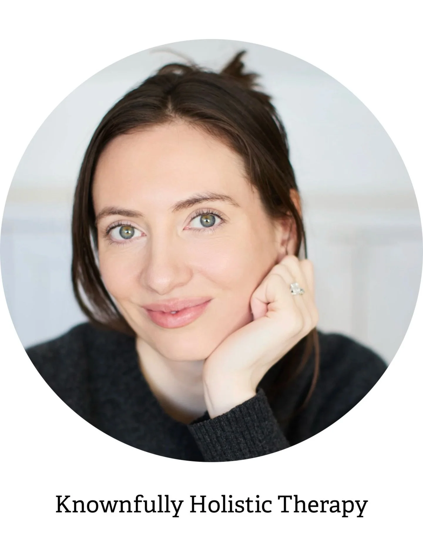 🌟 MEMBER SPOTLIGHT 🌟 

Meet Knownfully Holistic Therapy @therapywithsaoirse 

Saoirse Linder, AMFT 

Saoirse Linder, is an AMFT #148745, based in Larchmont Village and an instructor at The New Mom School, where she occasionally serves as a visiting