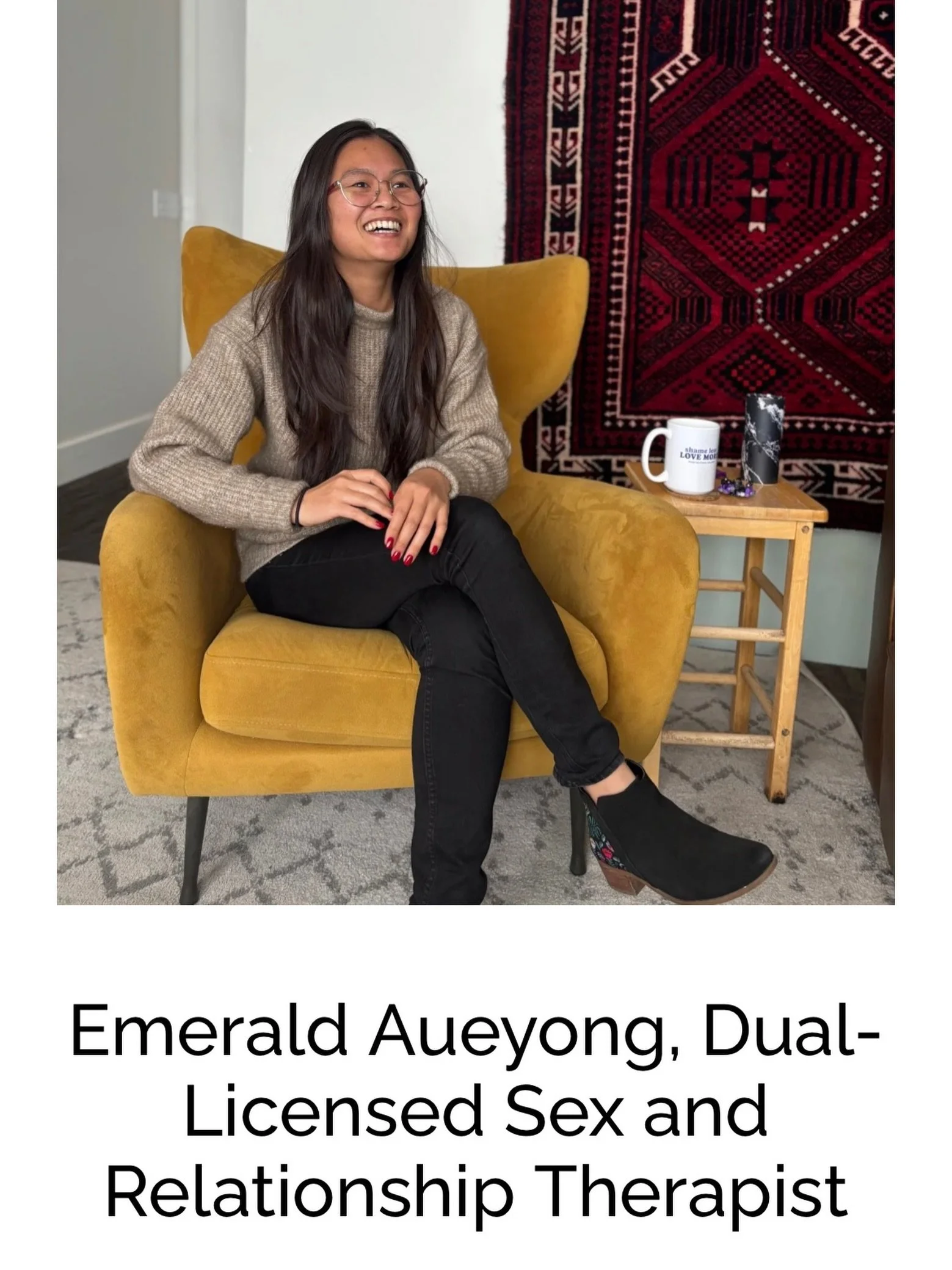 🌟 MEMBER SPOTLIGHT 🌟

Meet Emerald Aueyong, Dual-Licensed Sex and Relationship Therapist @intimaterelationspsychotherapy 

Welcome! My name is Emerald and I created Intimate Relations Psychotherapy to offer specialized sex and relationship therapy 