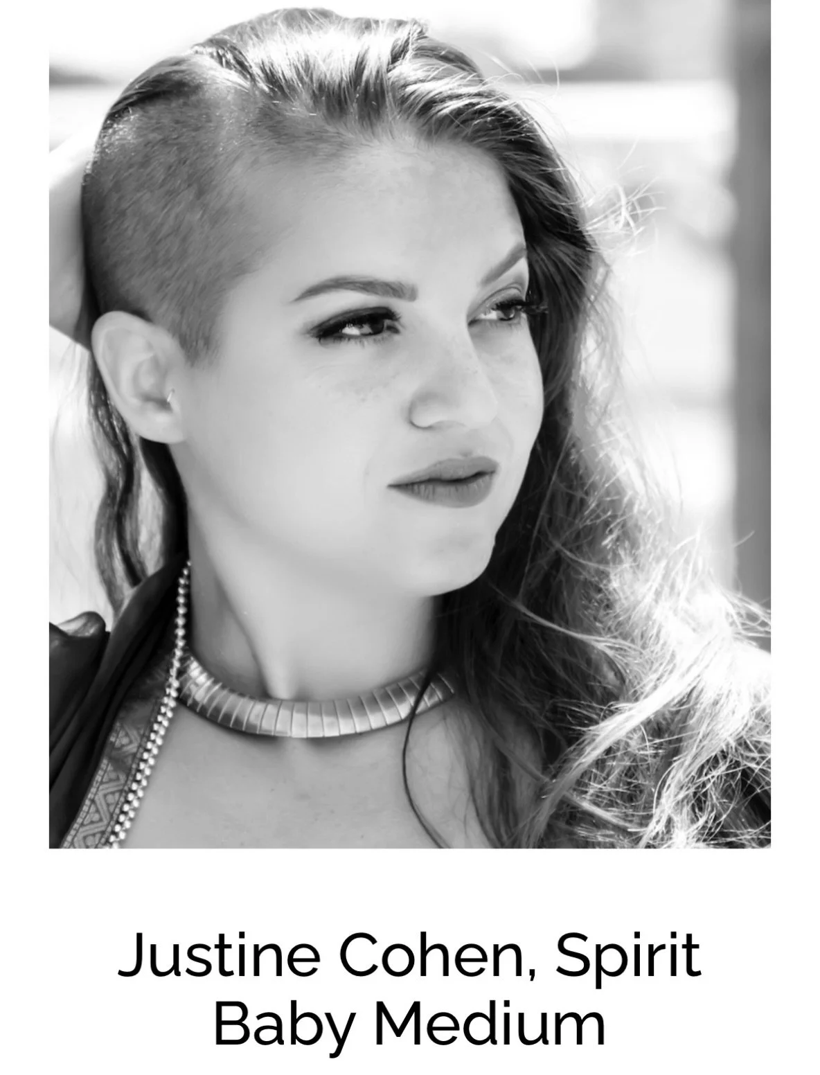 🌟 MEMBER SPOTLIGHT 🌟

Meet Justine Cohen, Spirit Baby Medium @psychicmediumjustine 

Justine Cohen is a Spirit Baby Medium helping women connect with their spirit babies through channeling, ceremony, and somatic embodiment. She supports women navig