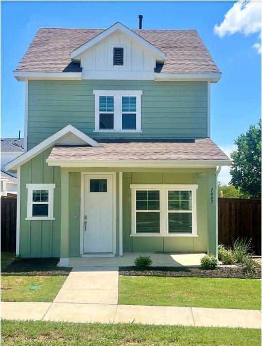 1407 Apricot - Front.JPG