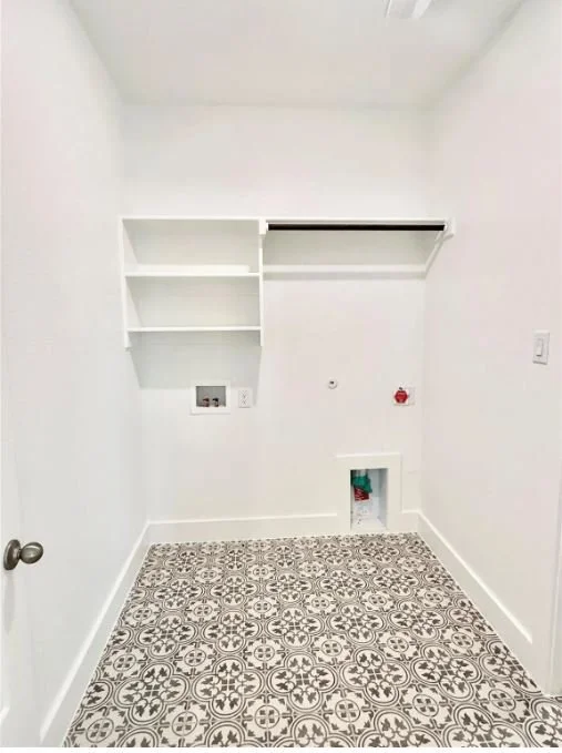 1356 OB - Utility.JPG