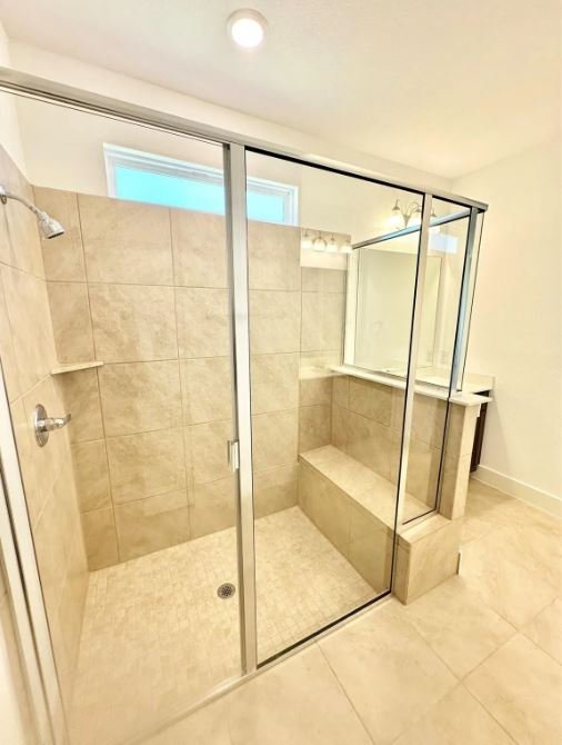1356 OB - Master Shower.JPG
