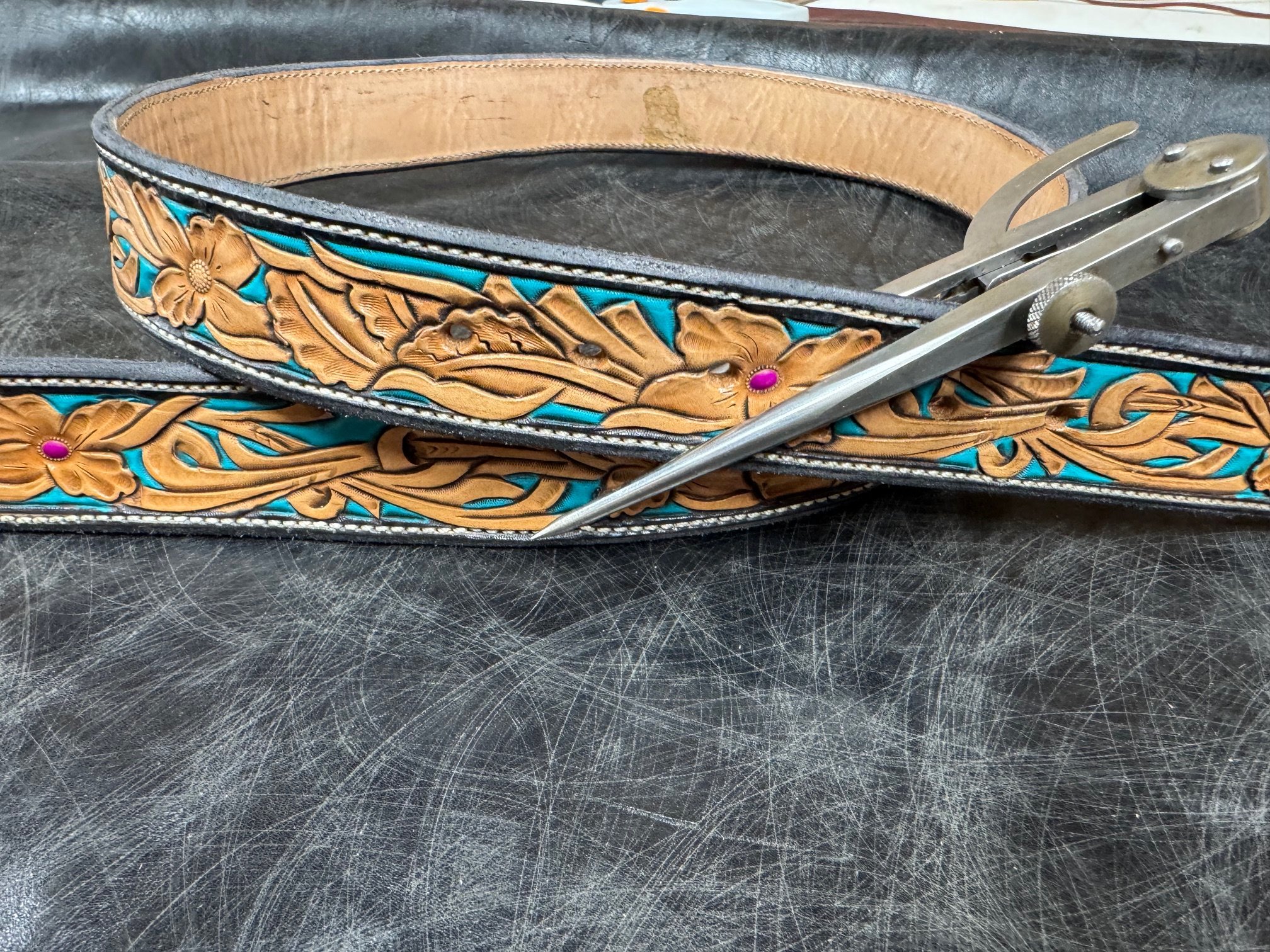 Handcrafted Floral Tooled Leather Belt