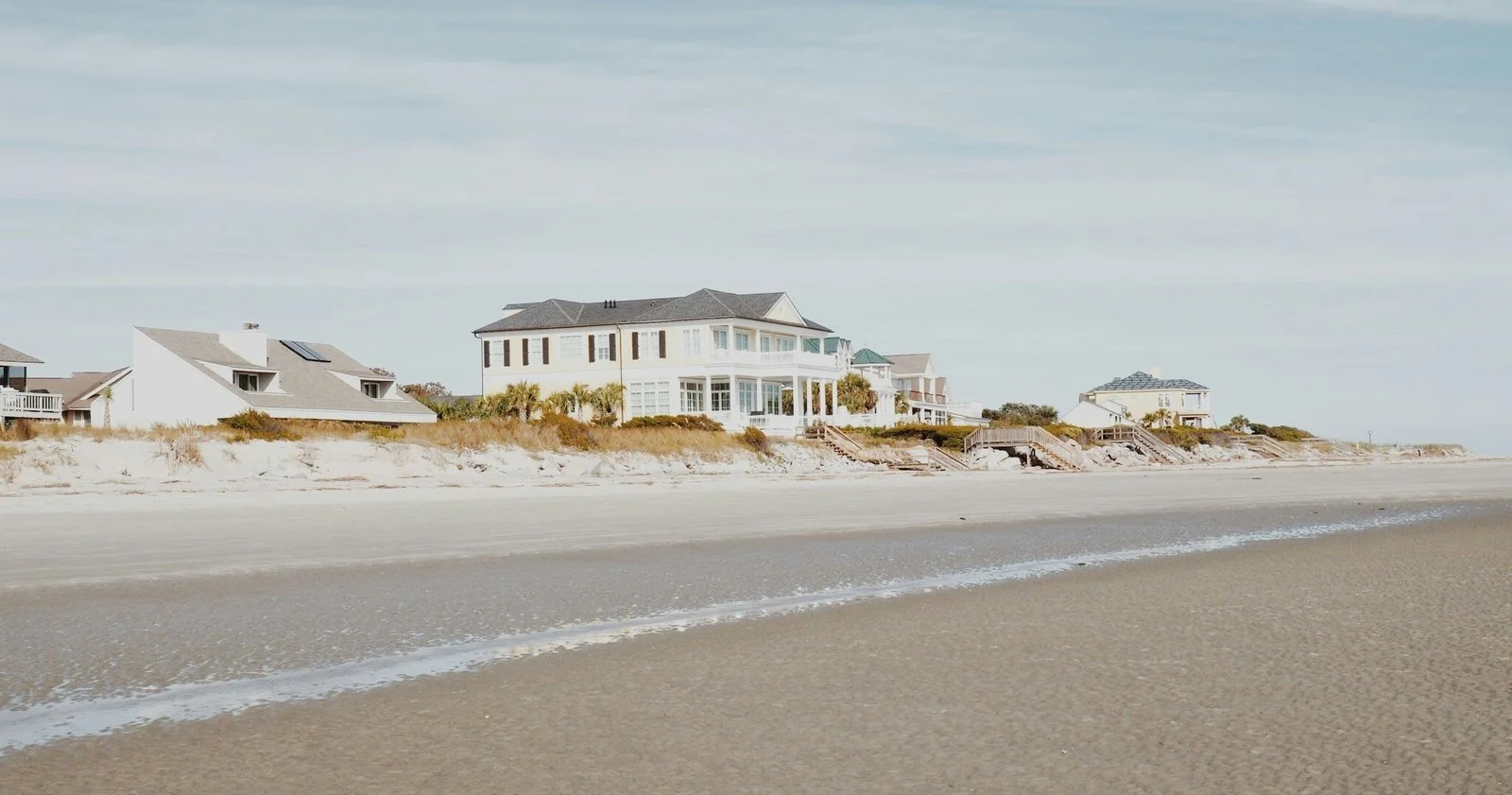 Kiawah Island vs Seabrook Island, What a Second Home Really Costs to Own