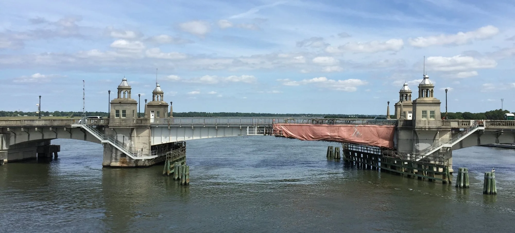 The Ashley River Memorial Bridge carrying Highway 17 between West Ashley and downtown Charleston