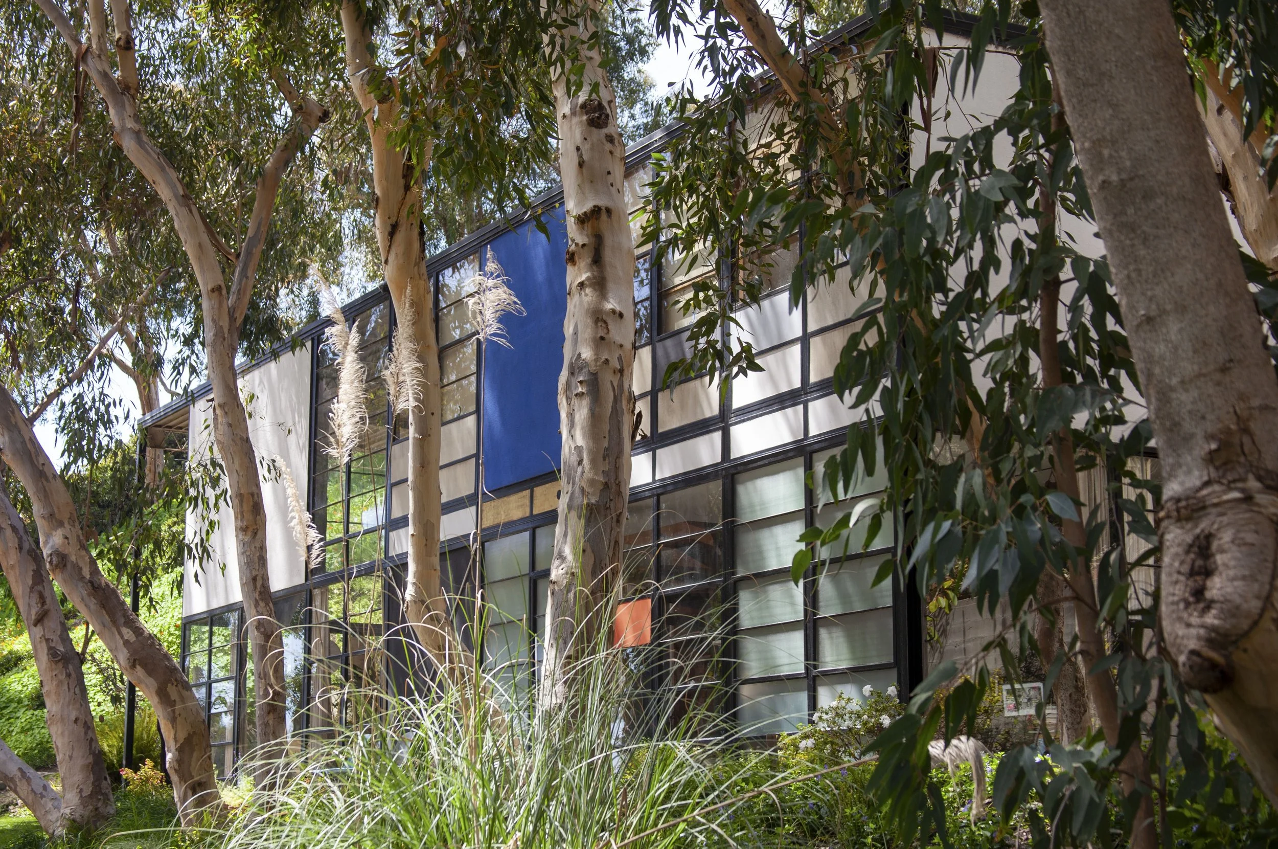 A Day with Charles and Ray: Living and Working at the Eames House (Tues)
