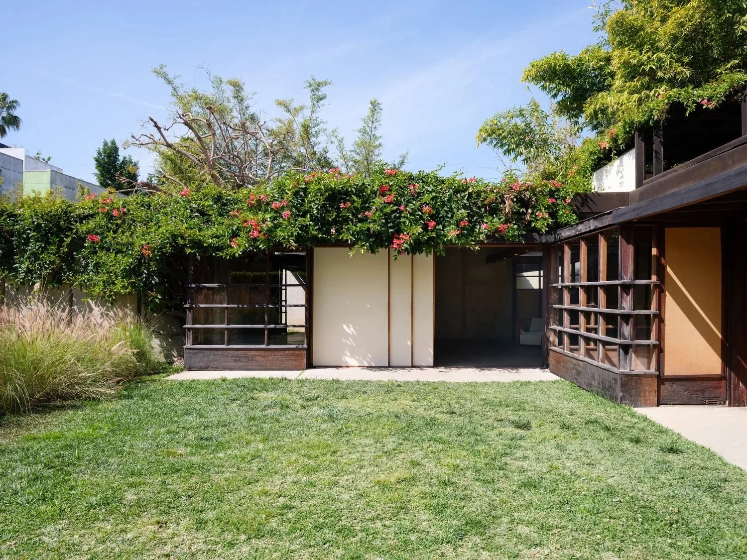 Cultivating Culture: Three R.M Schindler Residences