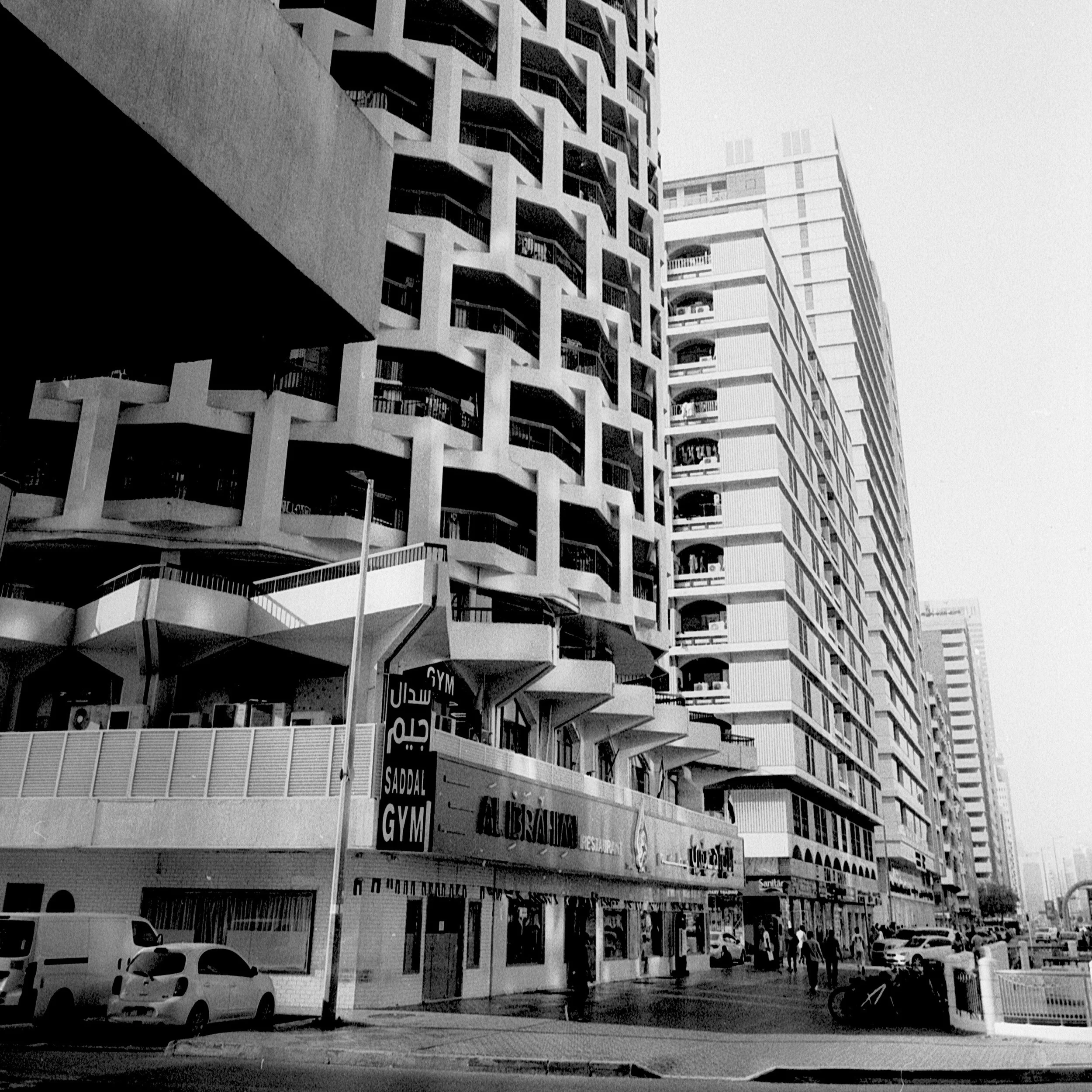 Innovation &amp; Local Tradition in Climate-Responsive Design 