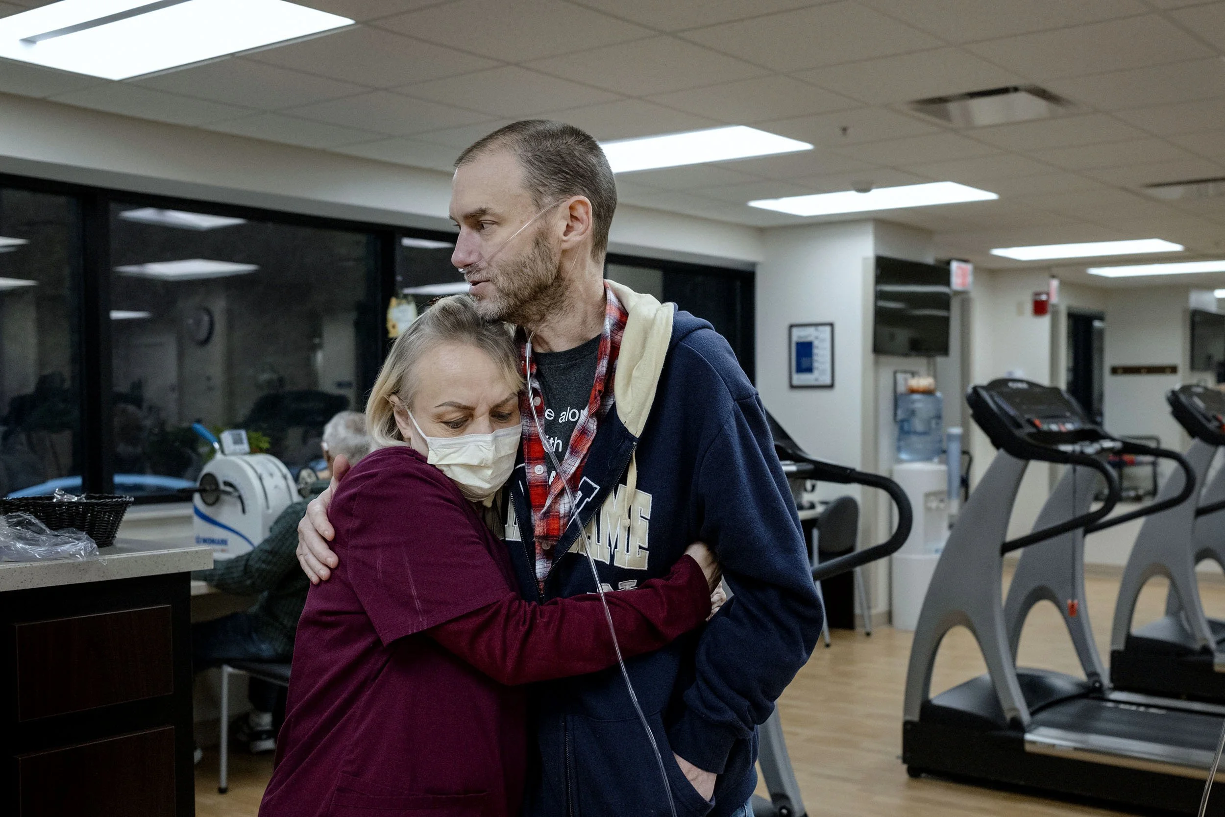 Glenn says a final goodbye to the staff of the Black Lung Clinic in Pikeville, Kentucky. 