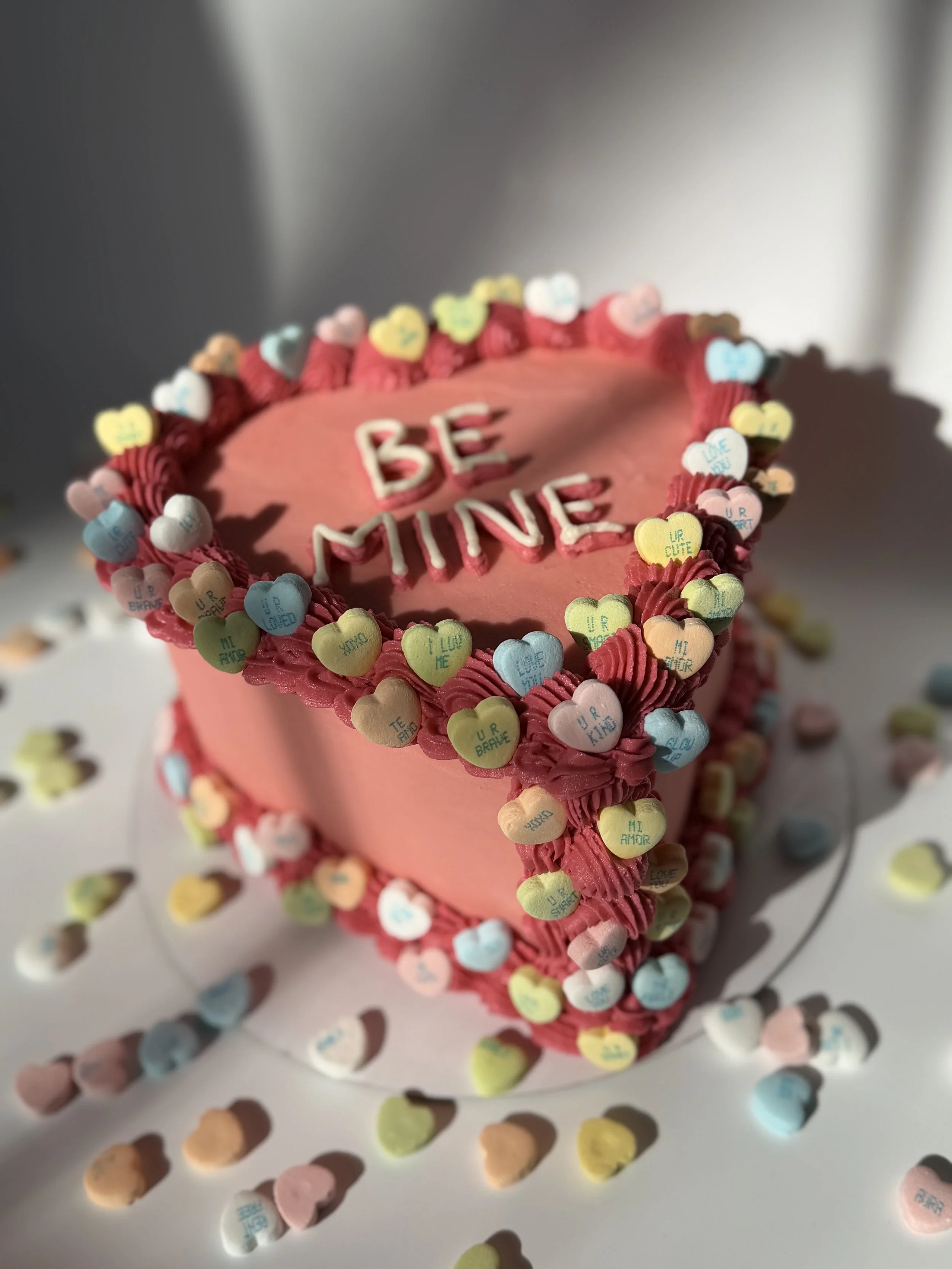 Vanilla cake with vanilla buttercream