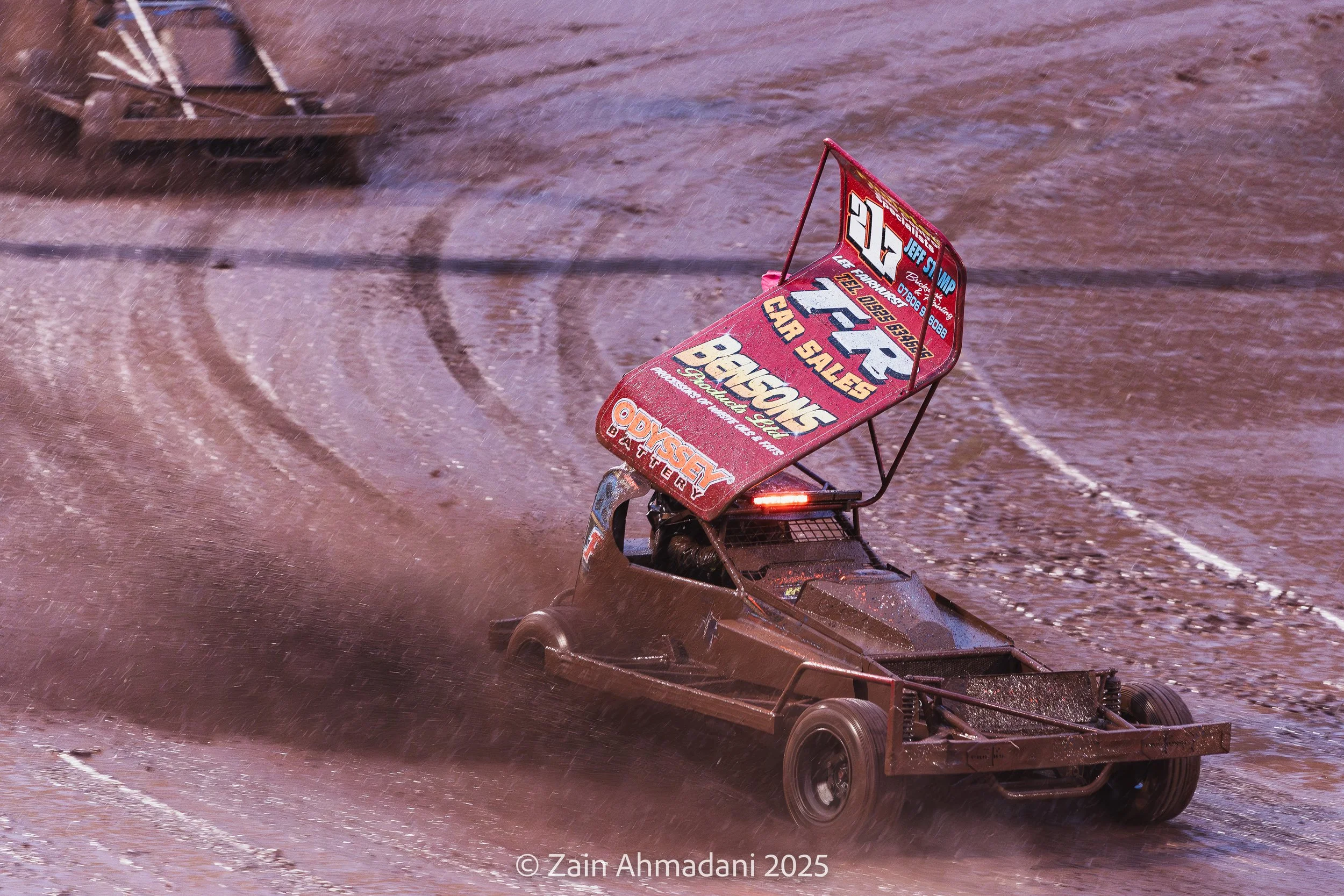 V8F01965.jpg