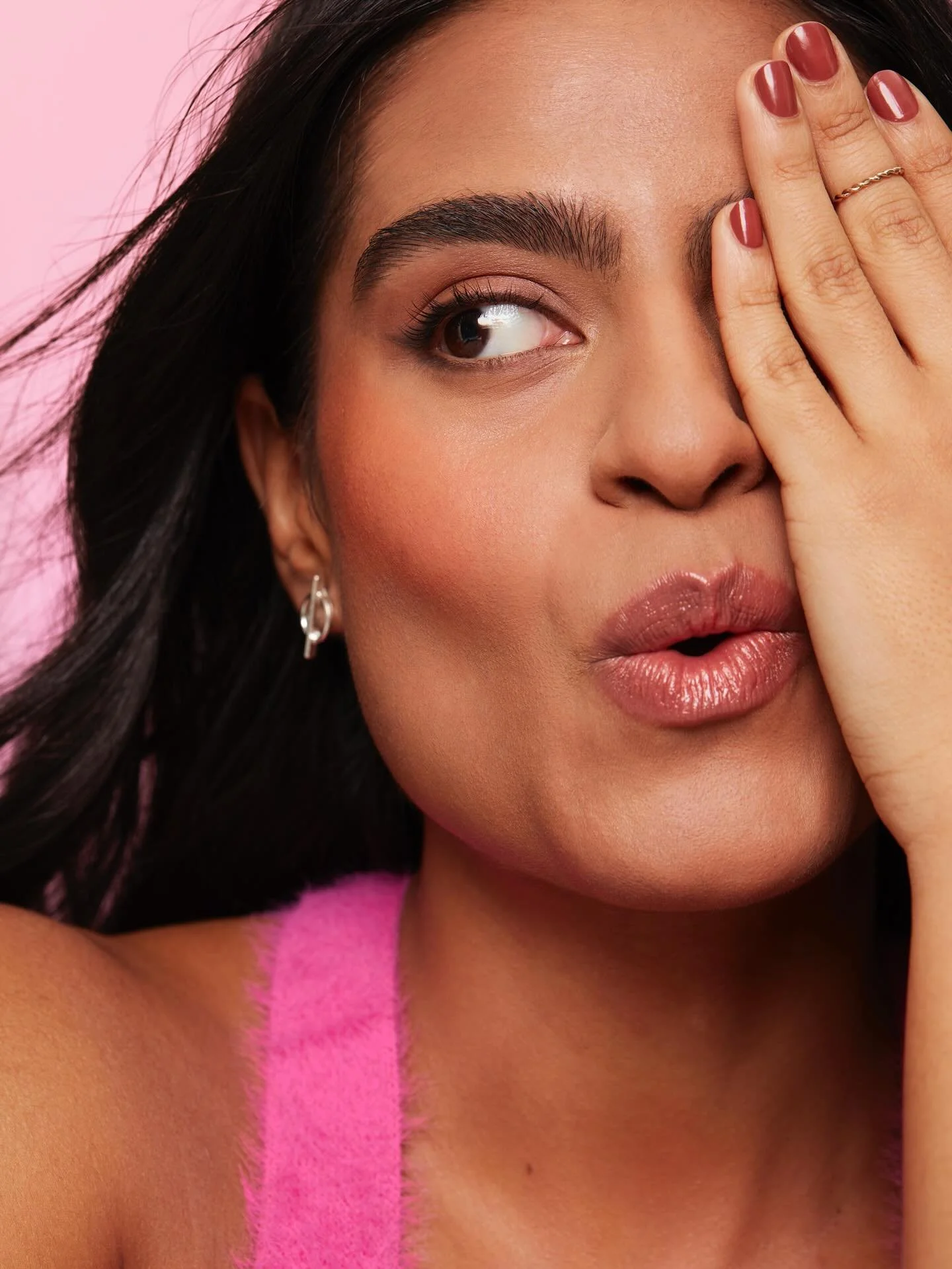 Illuminance Serum Blush 

CD: Emily Shaw
ECD: Jenn Alfson
Exec Producer: Michele French
Director: Stefan Alessi
Photographer: Jenn Collins
Stylist: Romina Herrera Malatesta
Hair: Mari
MUA: Grace Ahn
Manicurist: Michina Koide
Production: Nathalie Akiy