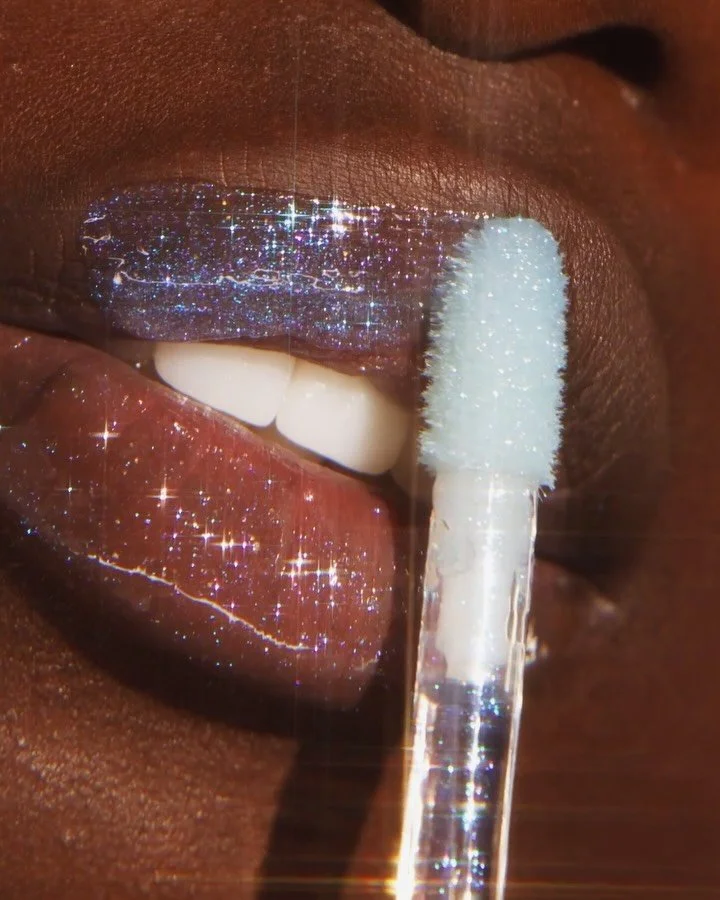 Revlon Glimmer Gloss ✨

CD: Emily Shaw
ECD: Jenn Alfson
Exec Producer: Michele French
Director: Stefan Alessi
Photographer: Jenn Collins
Stylist: Romina Herrera Malatesta
Hair: Mari
MUA: Grace Ahn
Manicurist: Michina Koide
Production: Nathalie Akiya 