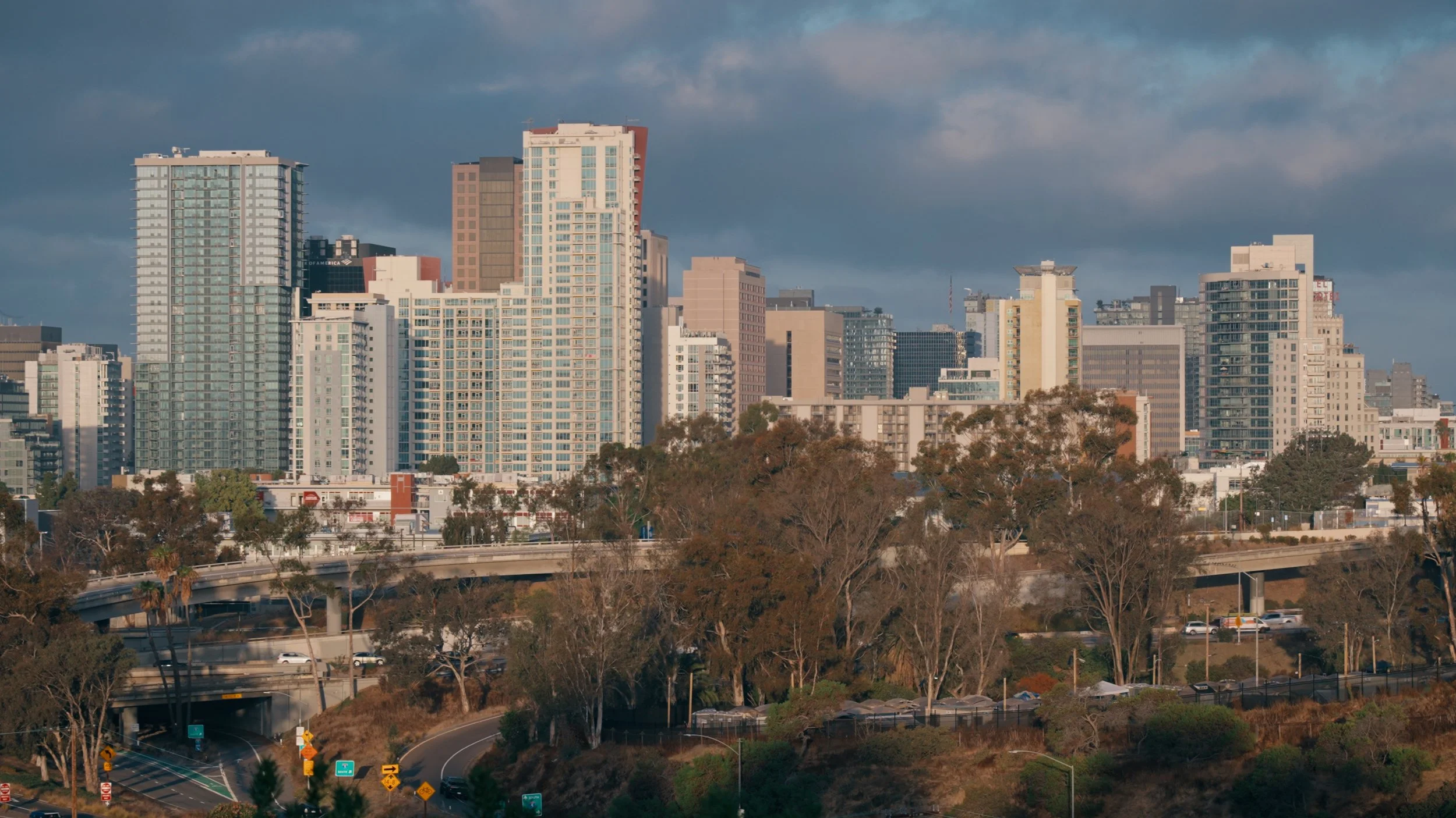 City skyline.jpg
