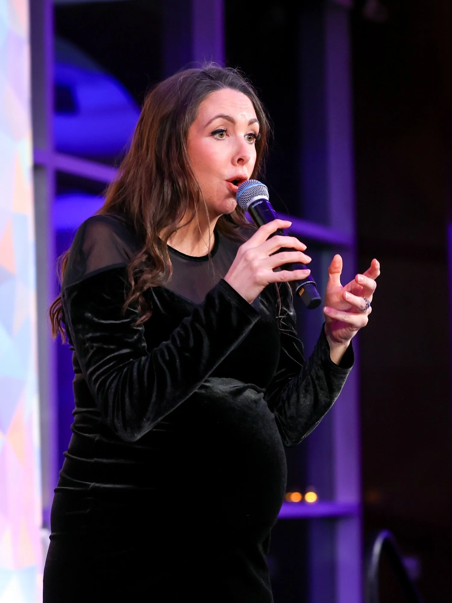 It&rsquo;s been a minute since I had my make up and hair done so I am still working through the drafts folder to share some recent event highlights!

Returning to work with @thewindwardschool again was such an amazing experience, having partnered wit