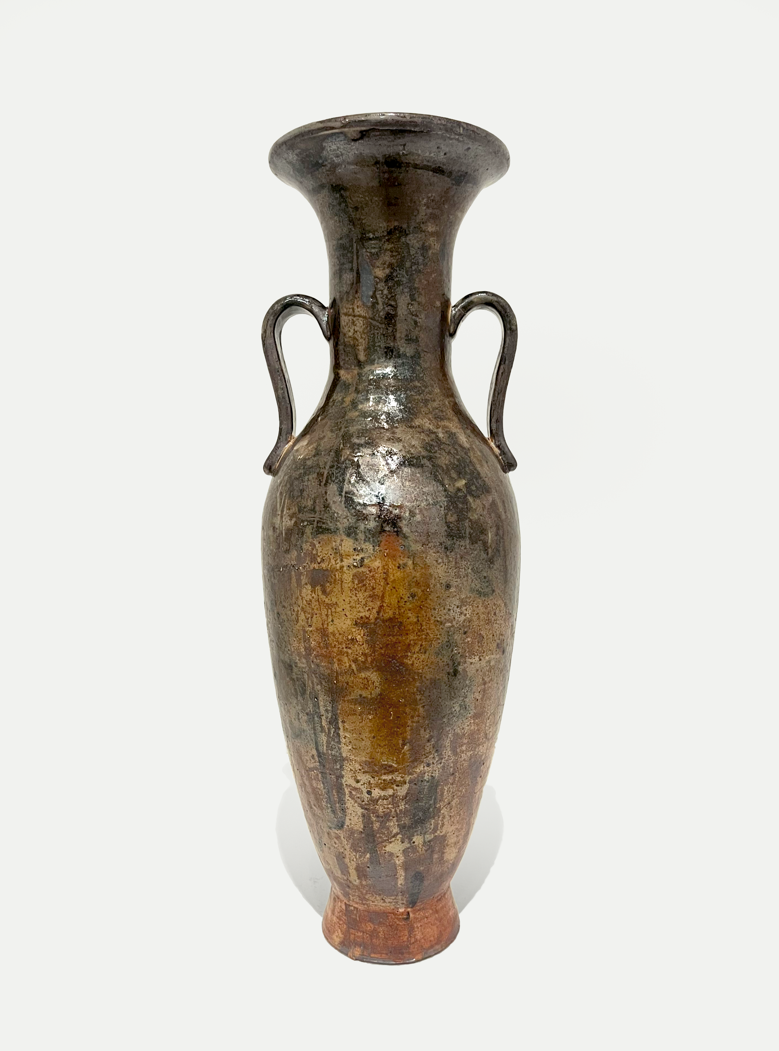 2025

shino and iron wash glaze vase
manual reduction

7 x 28
