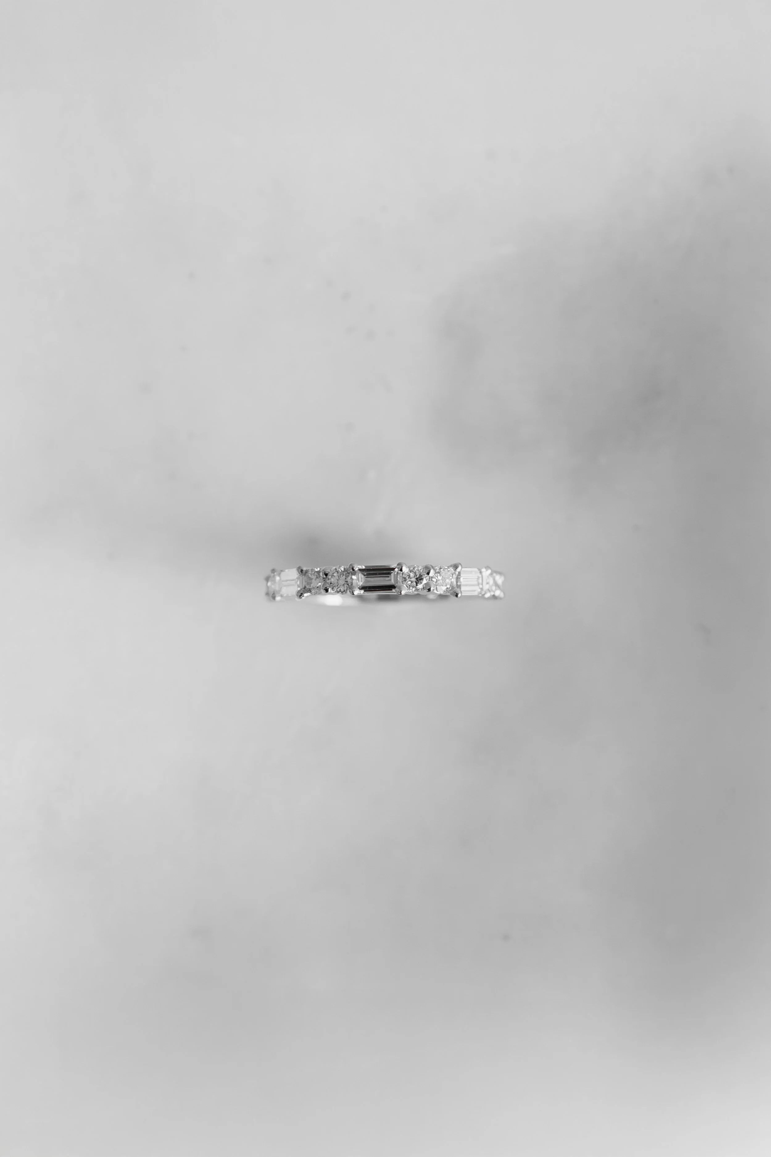 Baguette & Round Band
