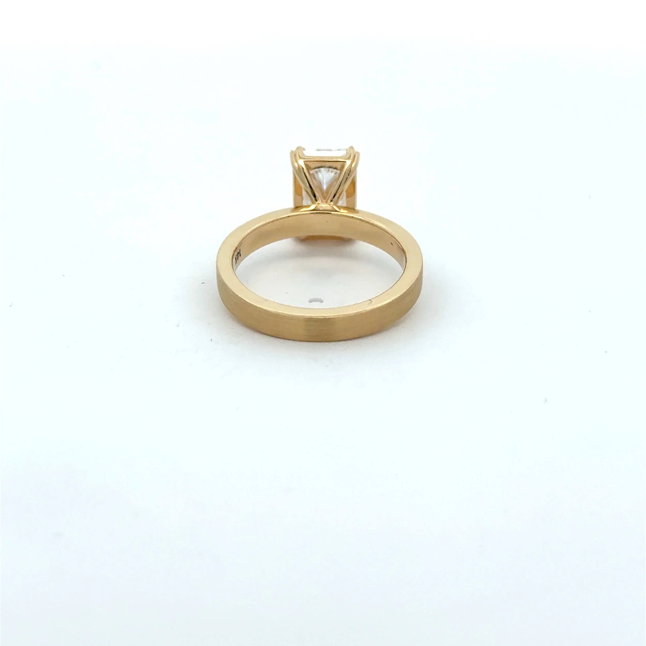 Radiant - F_6i3jmr95k3s_2025-08-29-12-13-21.JPG