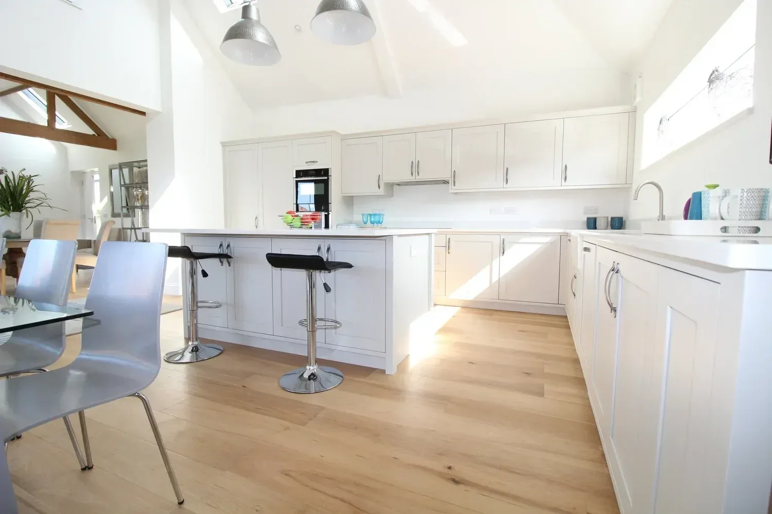 Shaker Kitchens Designed for an Exclusive Barn Development