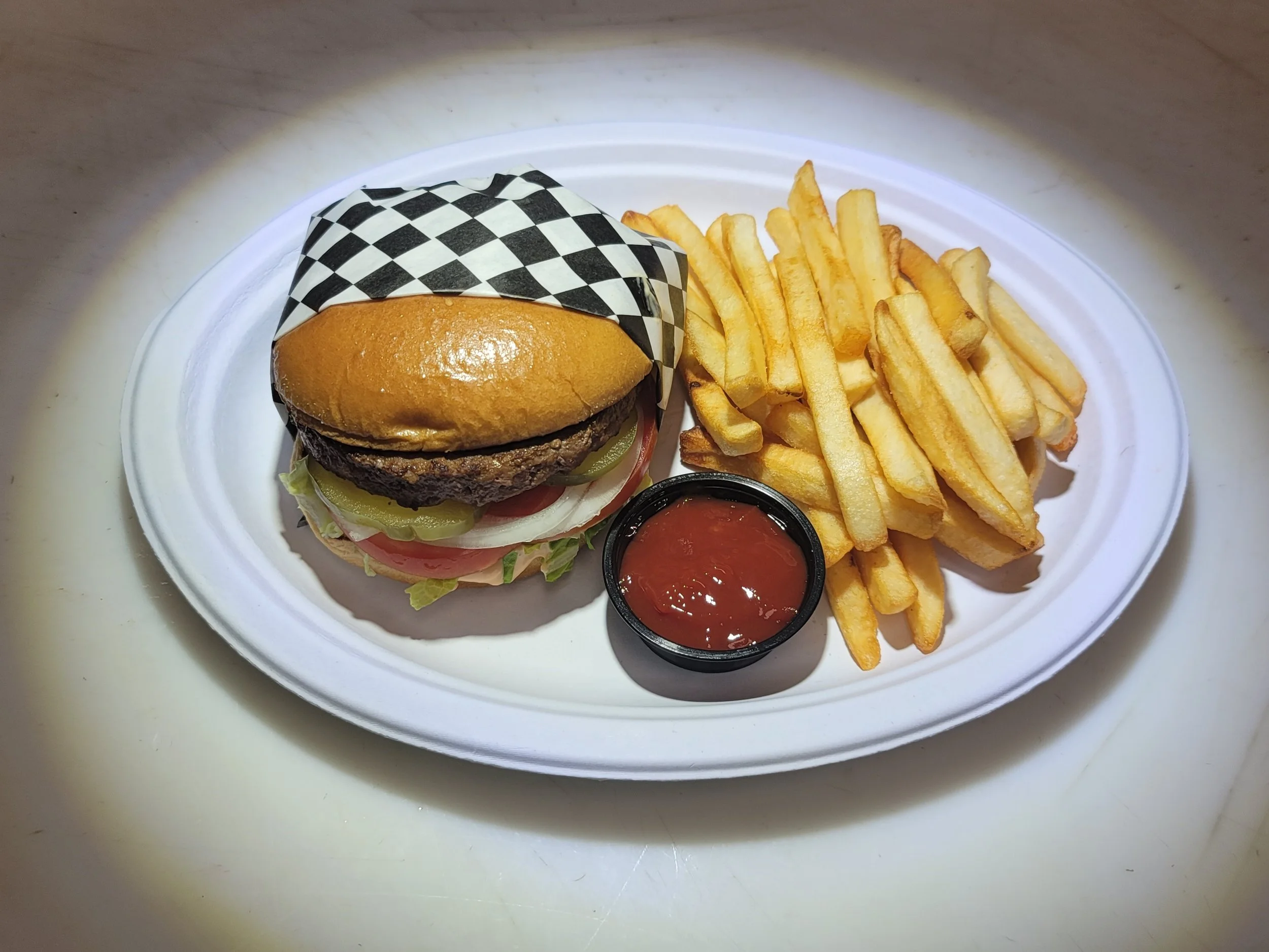 hamburger wfries.jpg