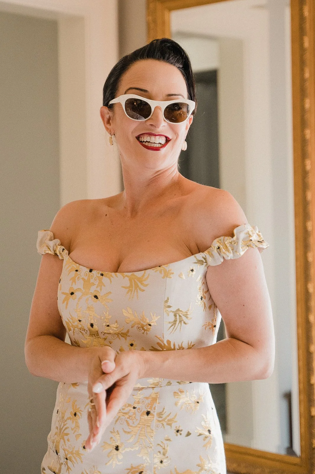 Rachel_prep_sunglasses_1_SV.jpg