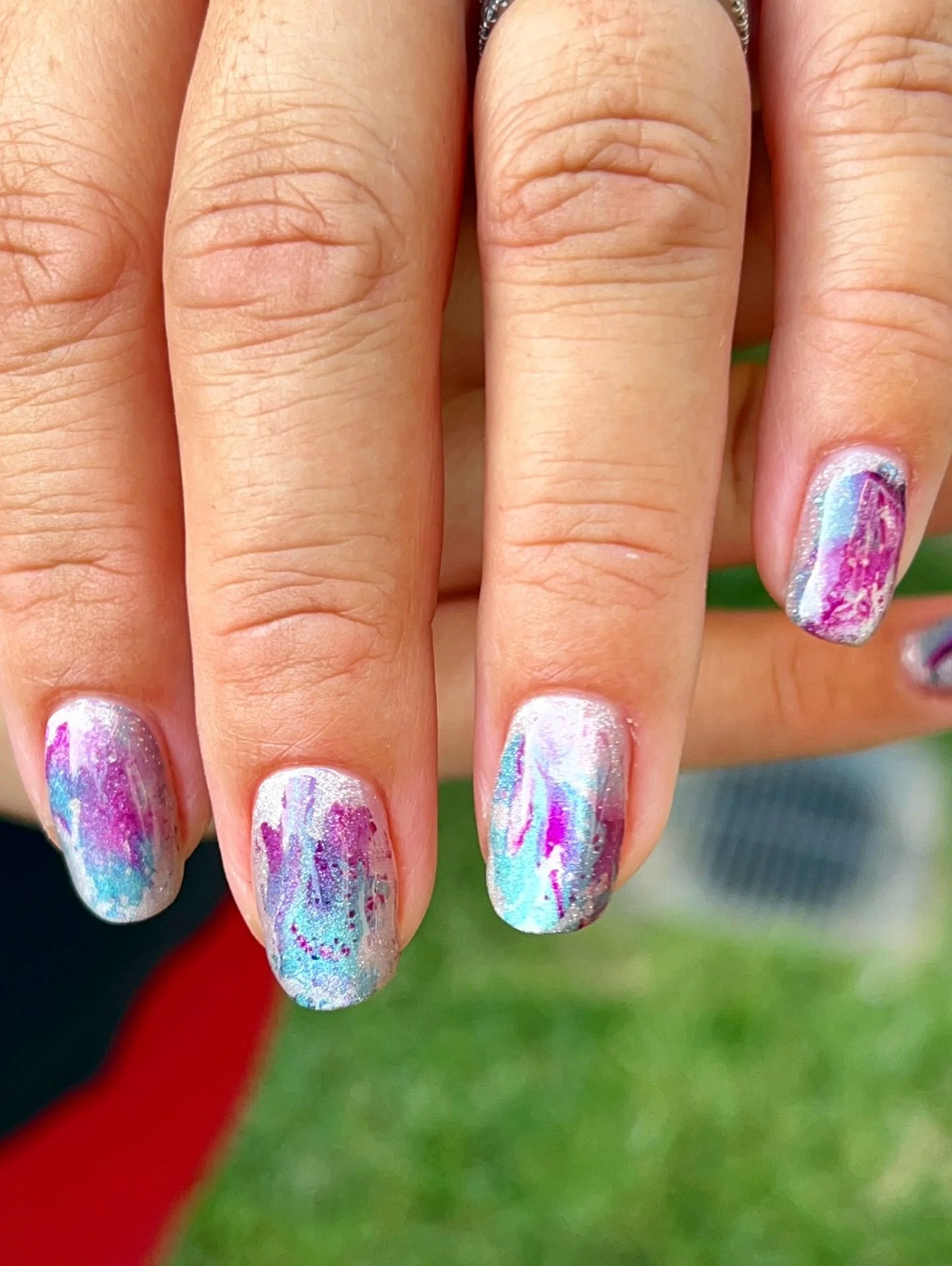 Abstract water color over cat-eye and builder gel. Look at that 3 week growth!

Structured builder gel on natural nails + Simple layered art 

#longbeachnailtech #longbeachnails #buildergel #structuredmanicure #russianmanicure #kokoist #hardgel #akze