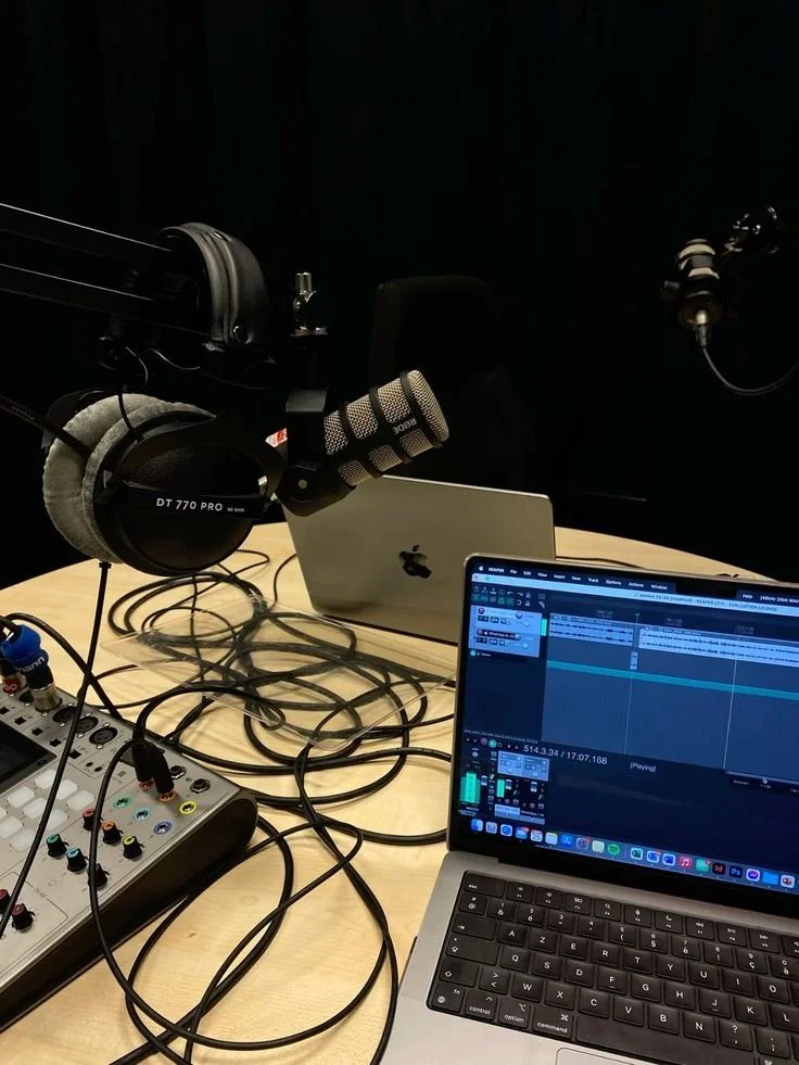 Podcast.jpeg