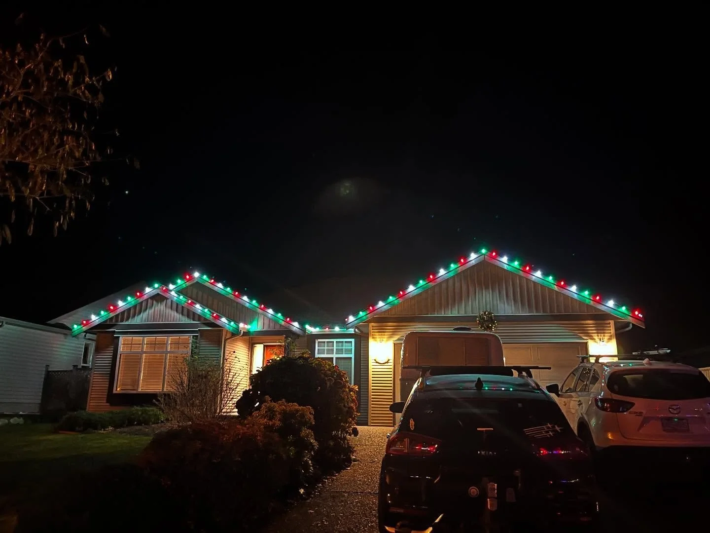 We won&rsquo;t stop until all of Oceanside is lit up for the holidays. Classic white, red, and green is always a solid choice.