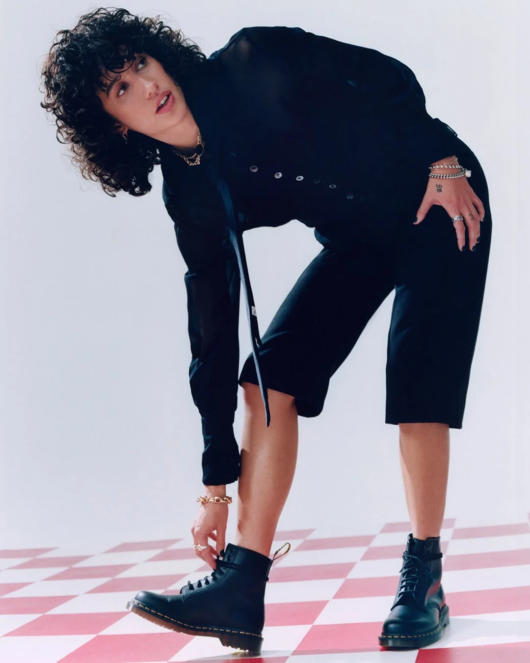 NYLON_Dr_Martens_Towa_Bird_Shelby_Nico_Diamond_8.jpg