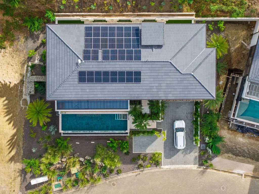 How Solar Energy Is Transforming Luxury Home Design in Costa Rica
