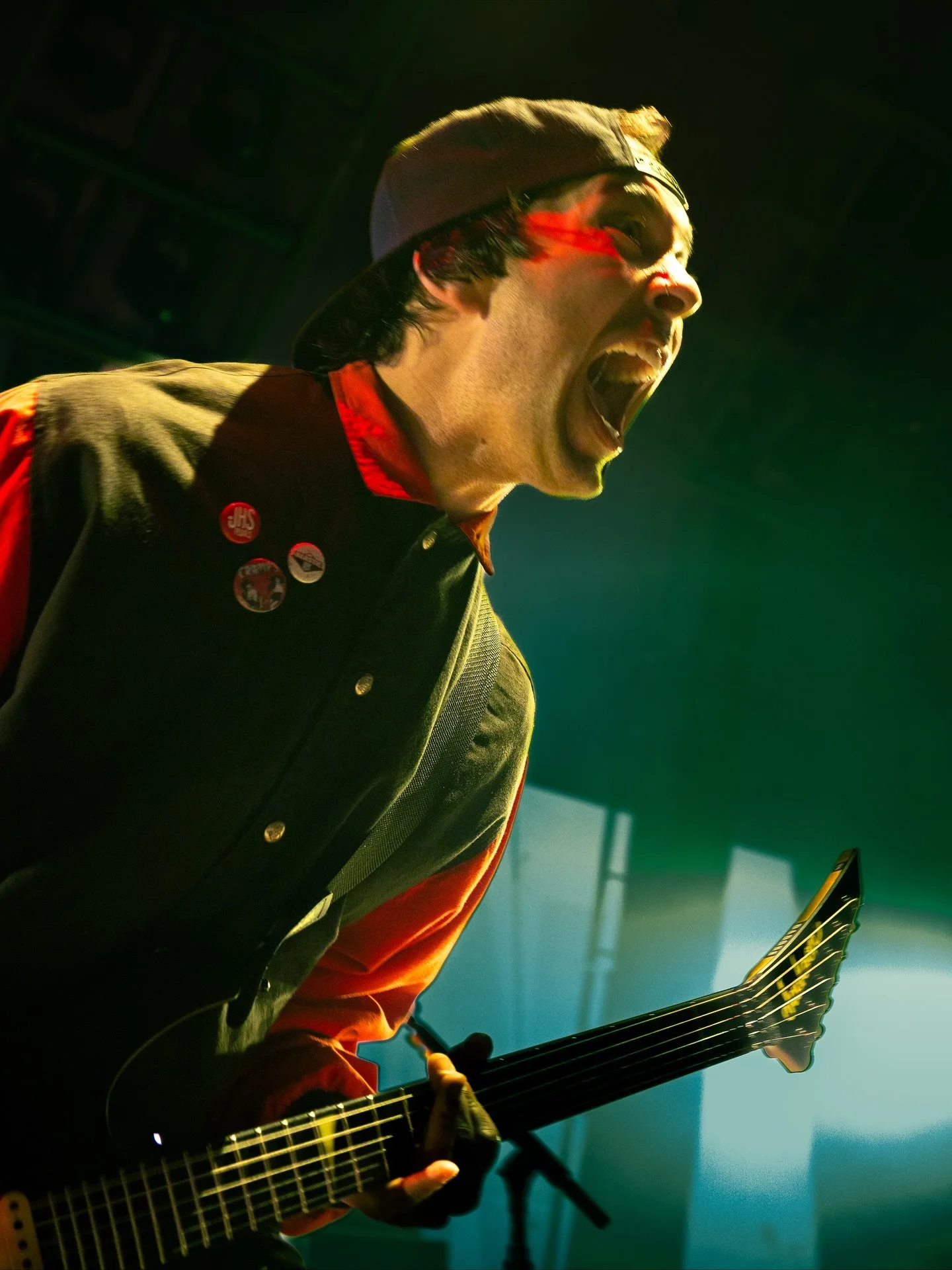 Pierce the Veil at Jones Beach | 10.21.25 

&ldquo;Pierce the Veil proved once again why their legacy in emo rock continues to reign. No matter how many years pass, the band will always remain a place that feels like home.&rdquo; -Bek Allegretti

Ful