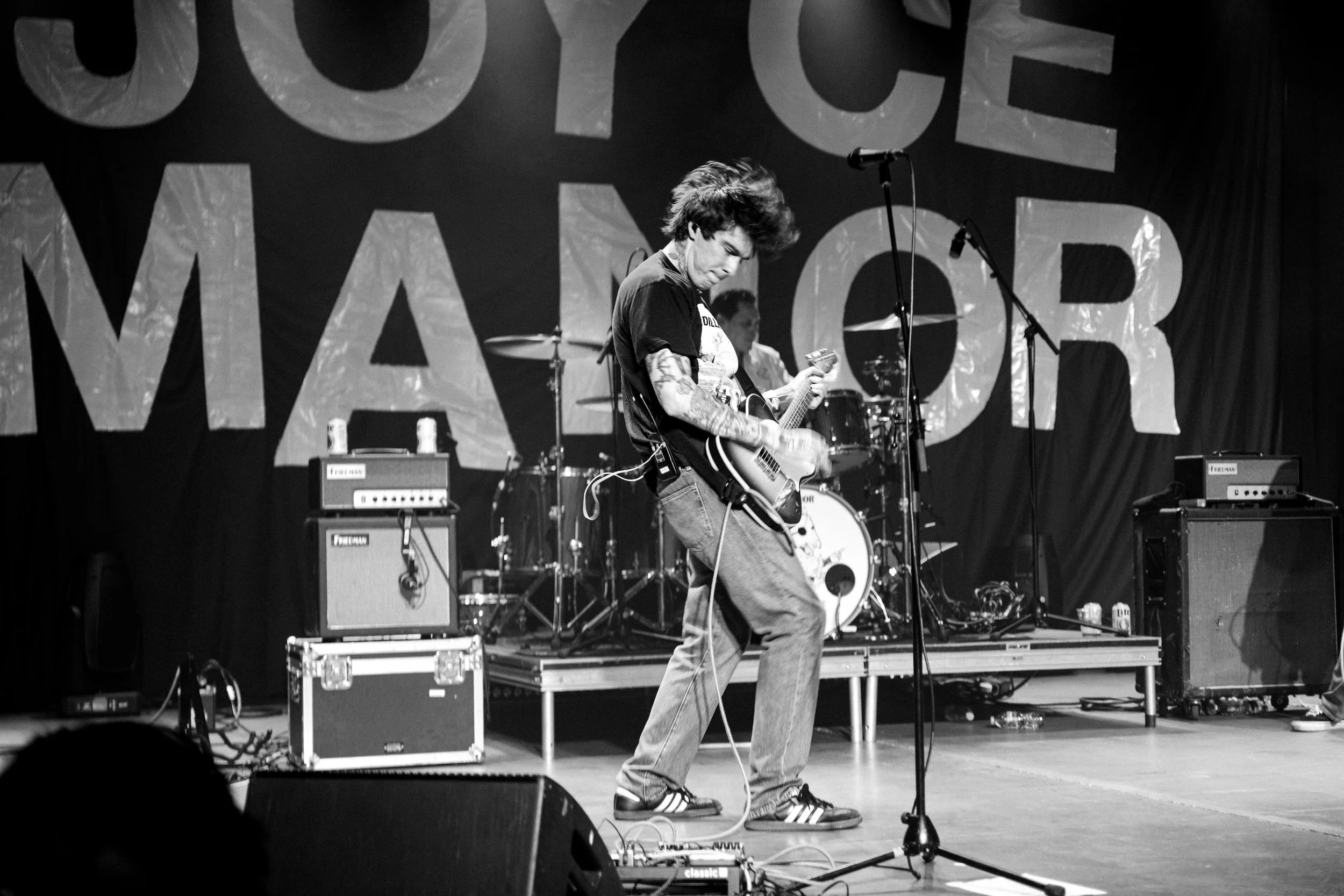 Matt Campbe-@campbell_shoup-JoyceManorCaptured Noise coverage-15.jpg