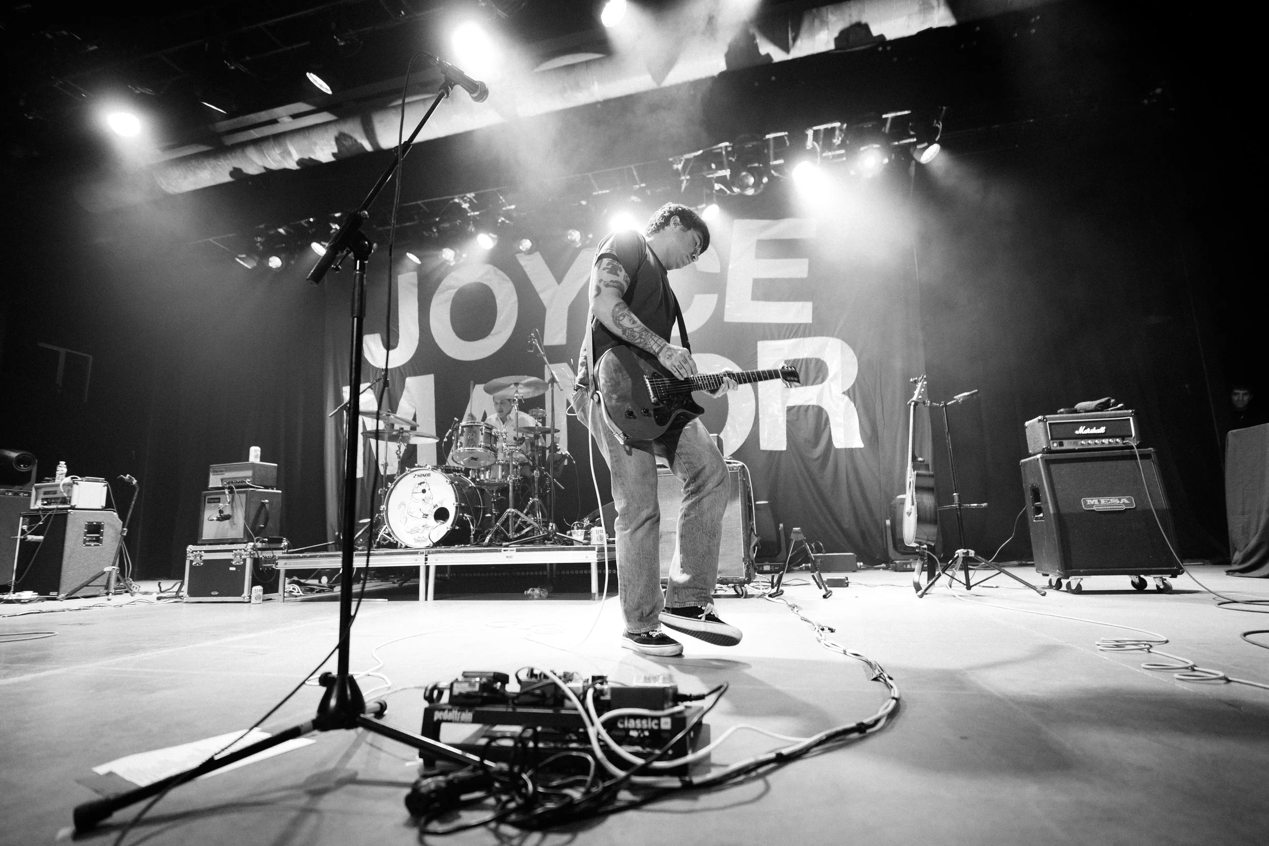 Matt Campbe-@campbell_shoup-JoyceManorCaptured Noise coverage-05.jpg