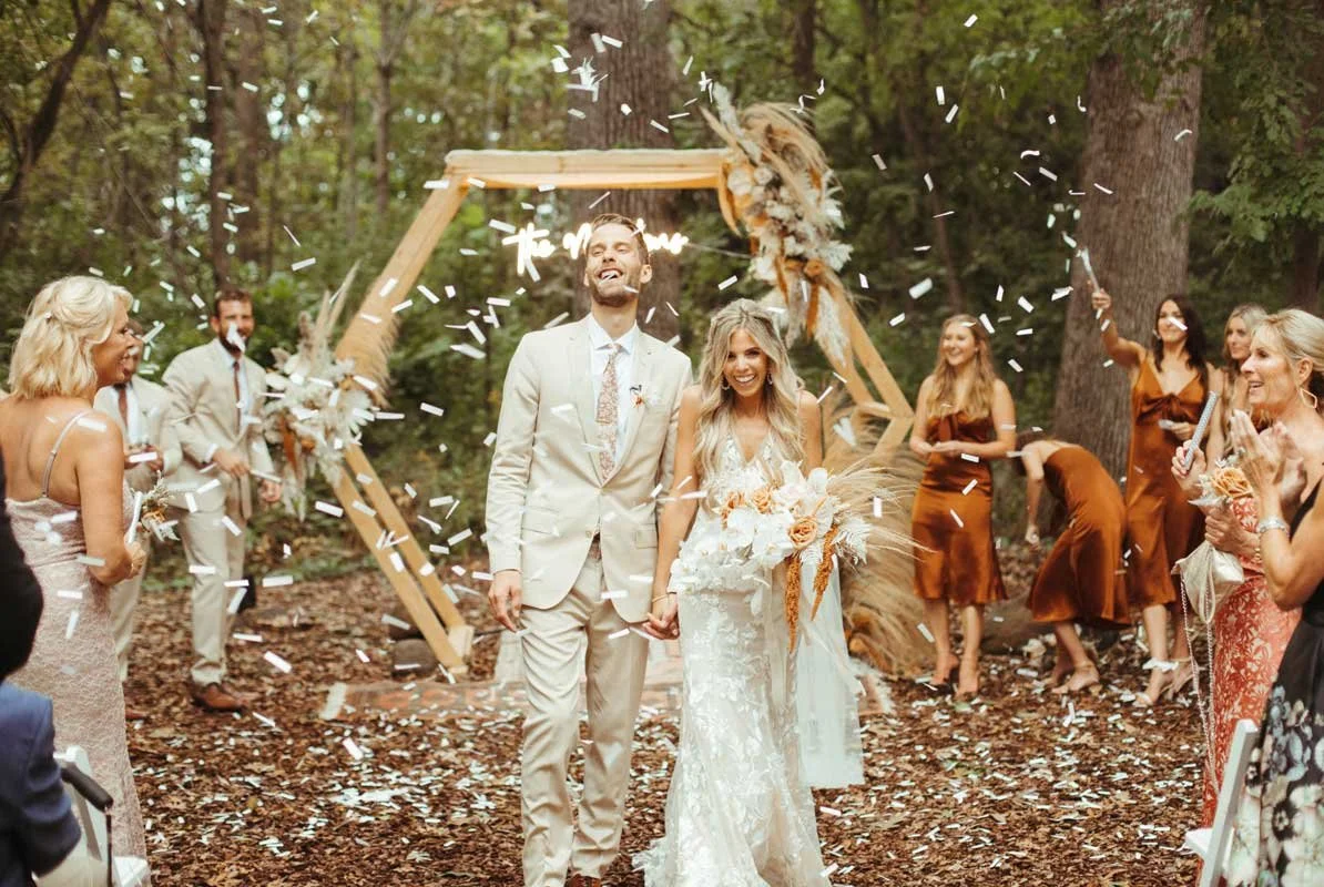 Hannah & Colin | Thrilled to be tying the knot