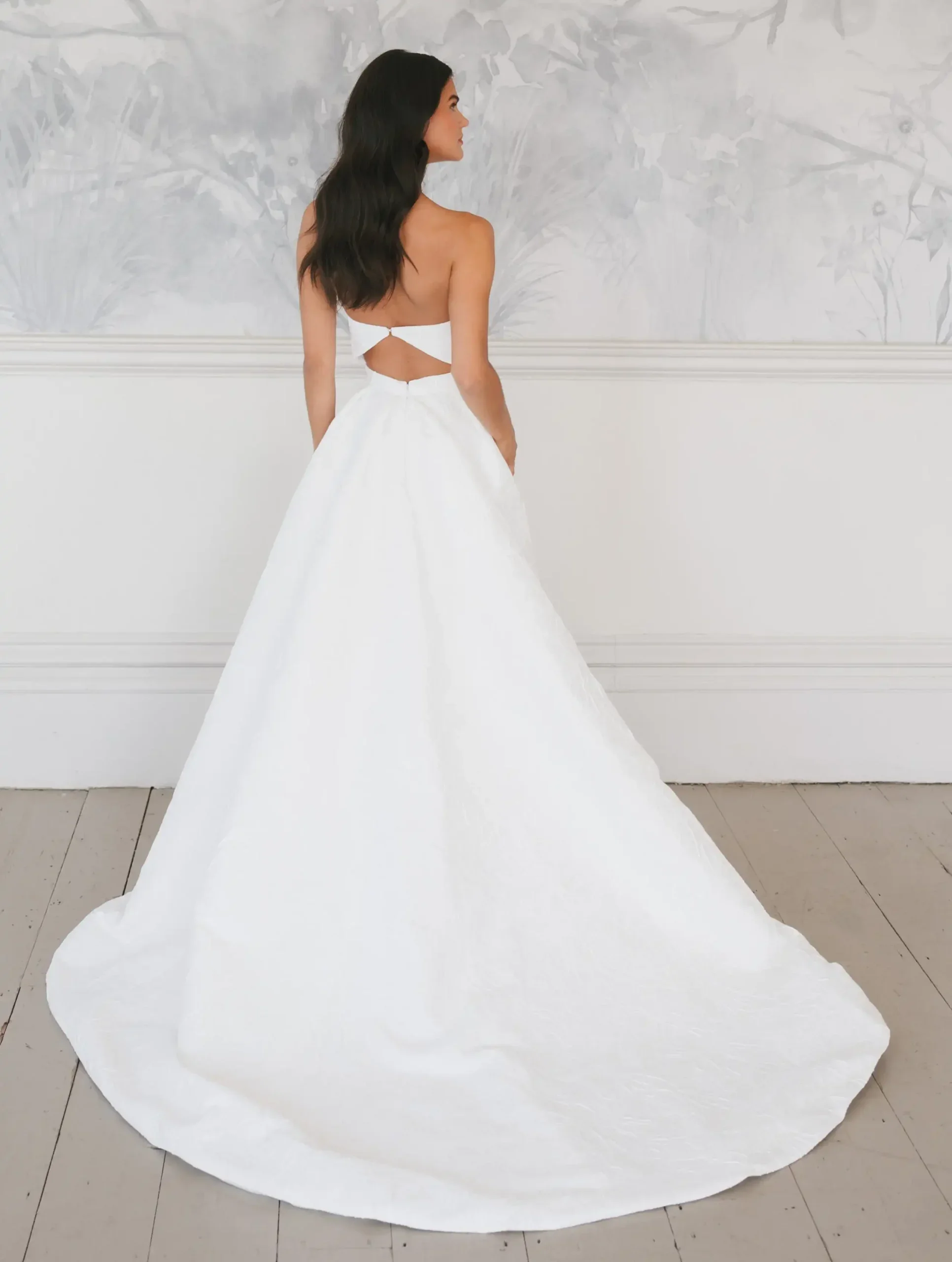 atlanta-wedding-dress-by-la-premier-bridal-full-back-view-lpl30005-scaled.webp