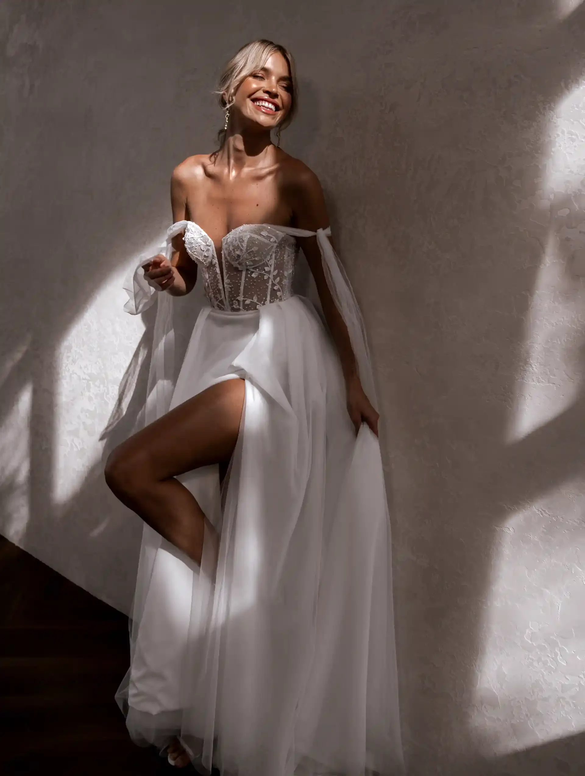 Ollie Tulle
by MWL Bride
Size 10