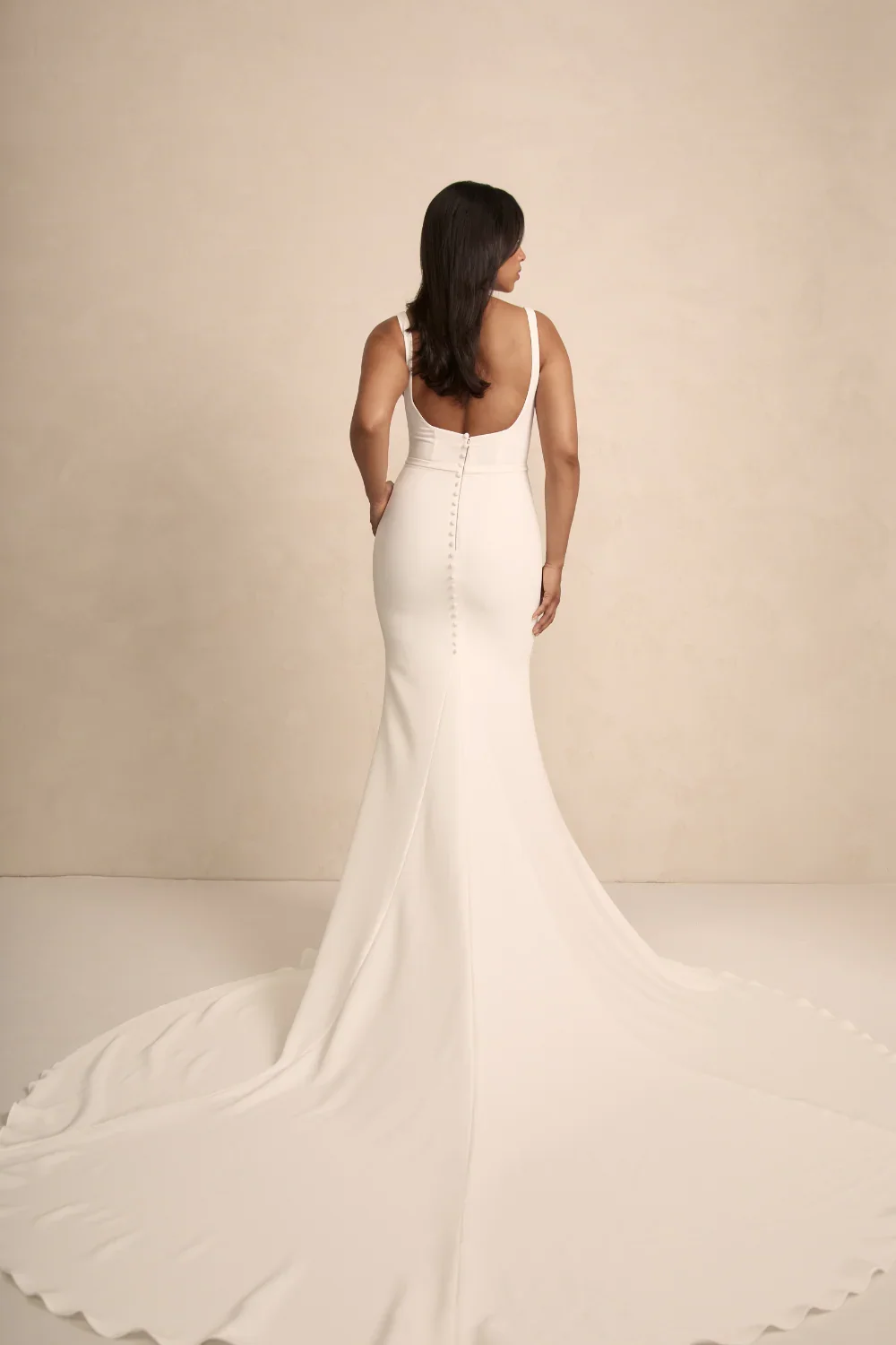 hunter-wedding-dress-MWL-bride-made-with-love-bridal-full-back-view.webp