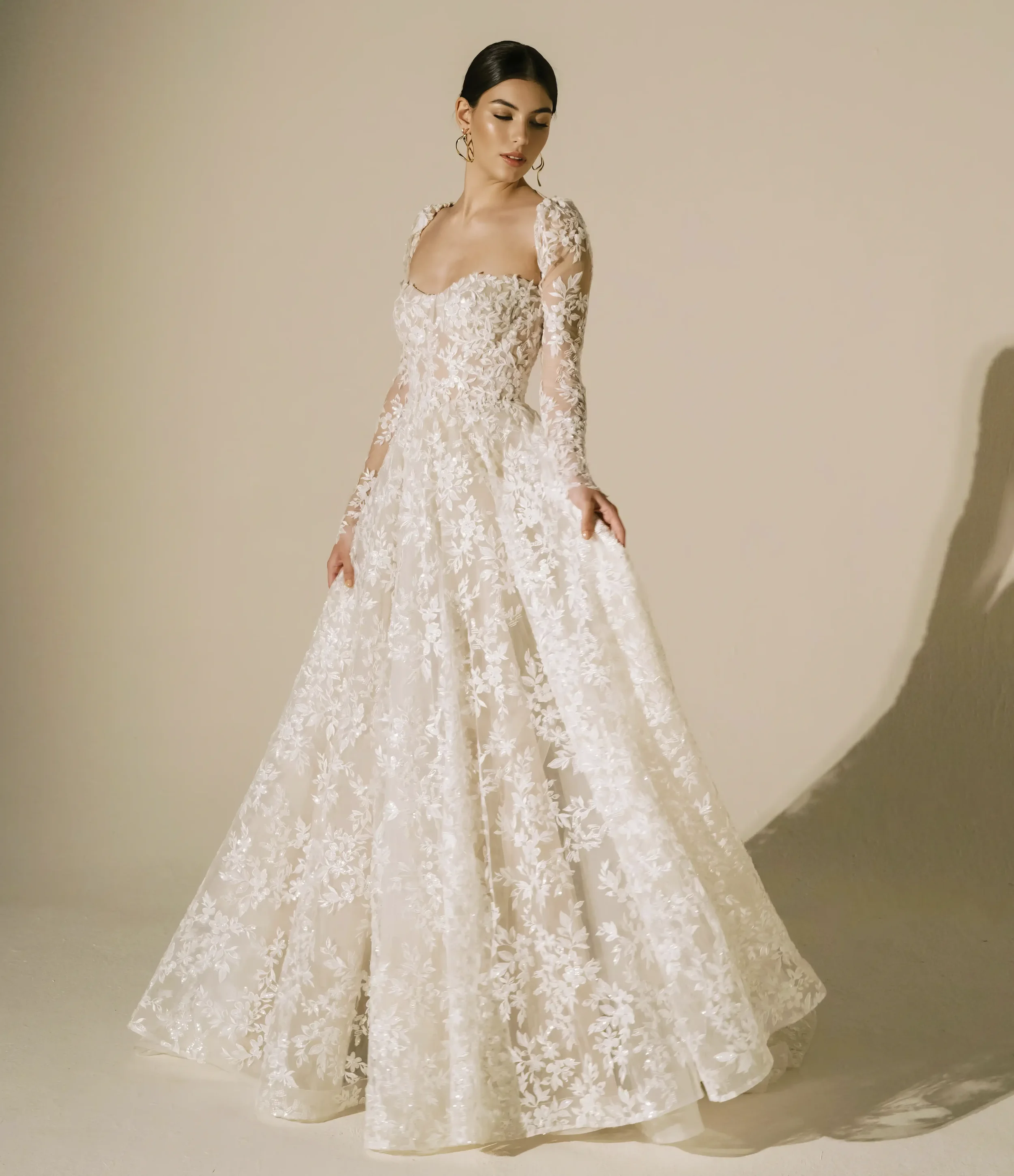 Guardiola-La Boheme-Jackie-bridal-gown-full-front-view-v2.webp