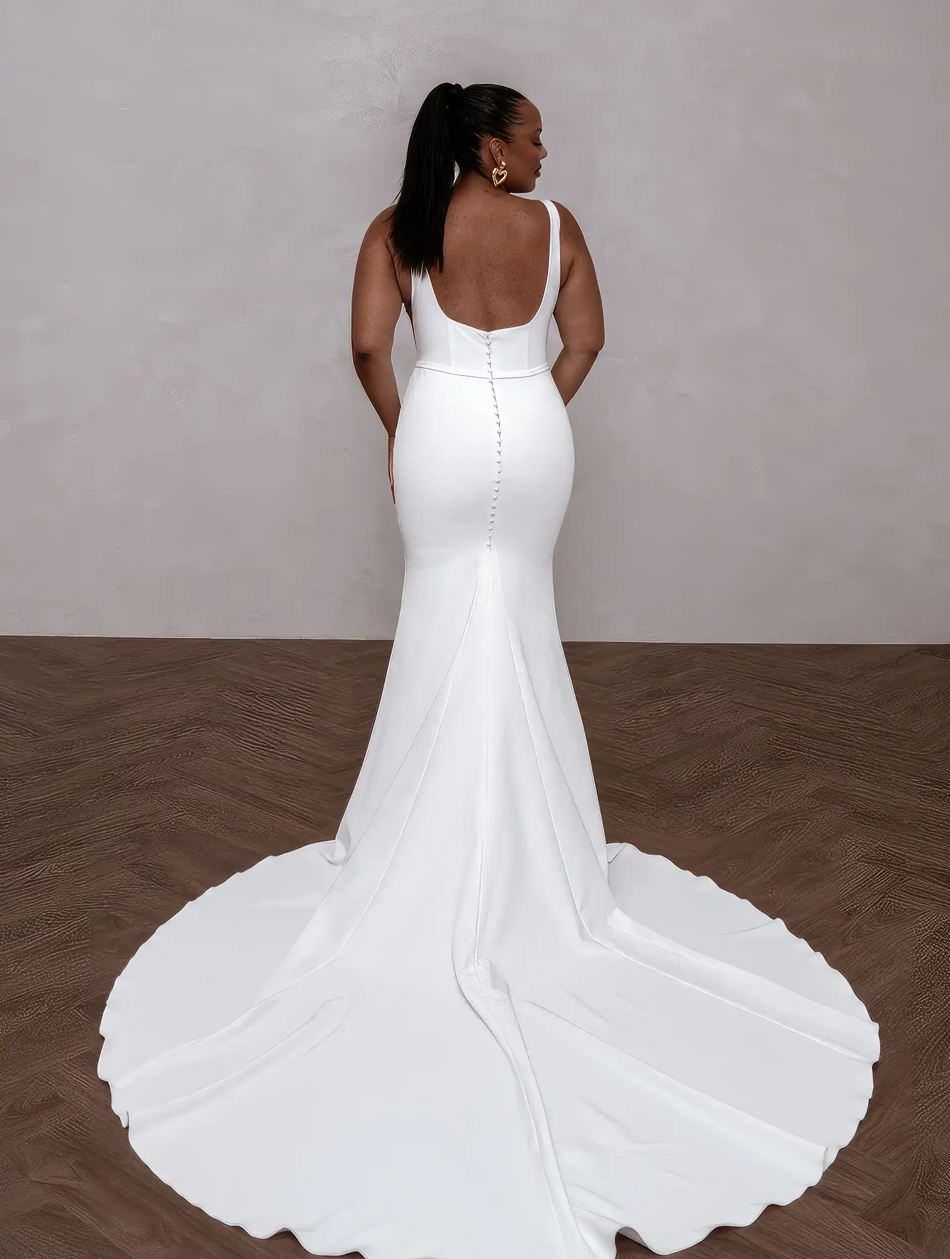 Hunter-by-Made-With-Love-Bridal-curvy-full-back-view.webp
