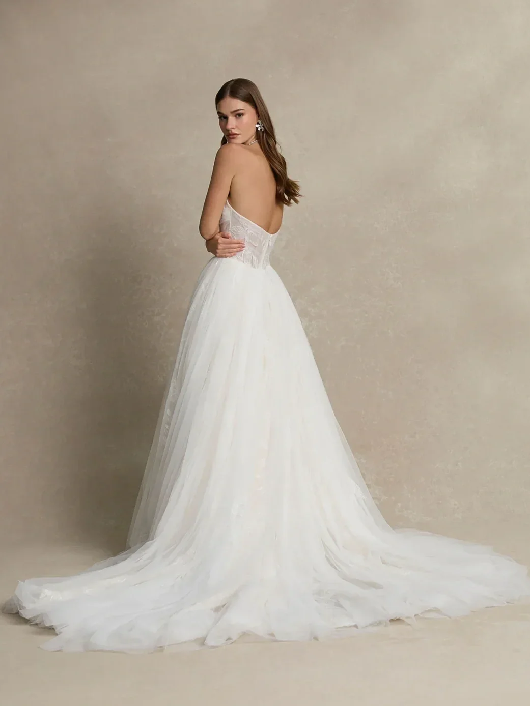 bryce-by-la-premiere-bridal-full-back-view.webp