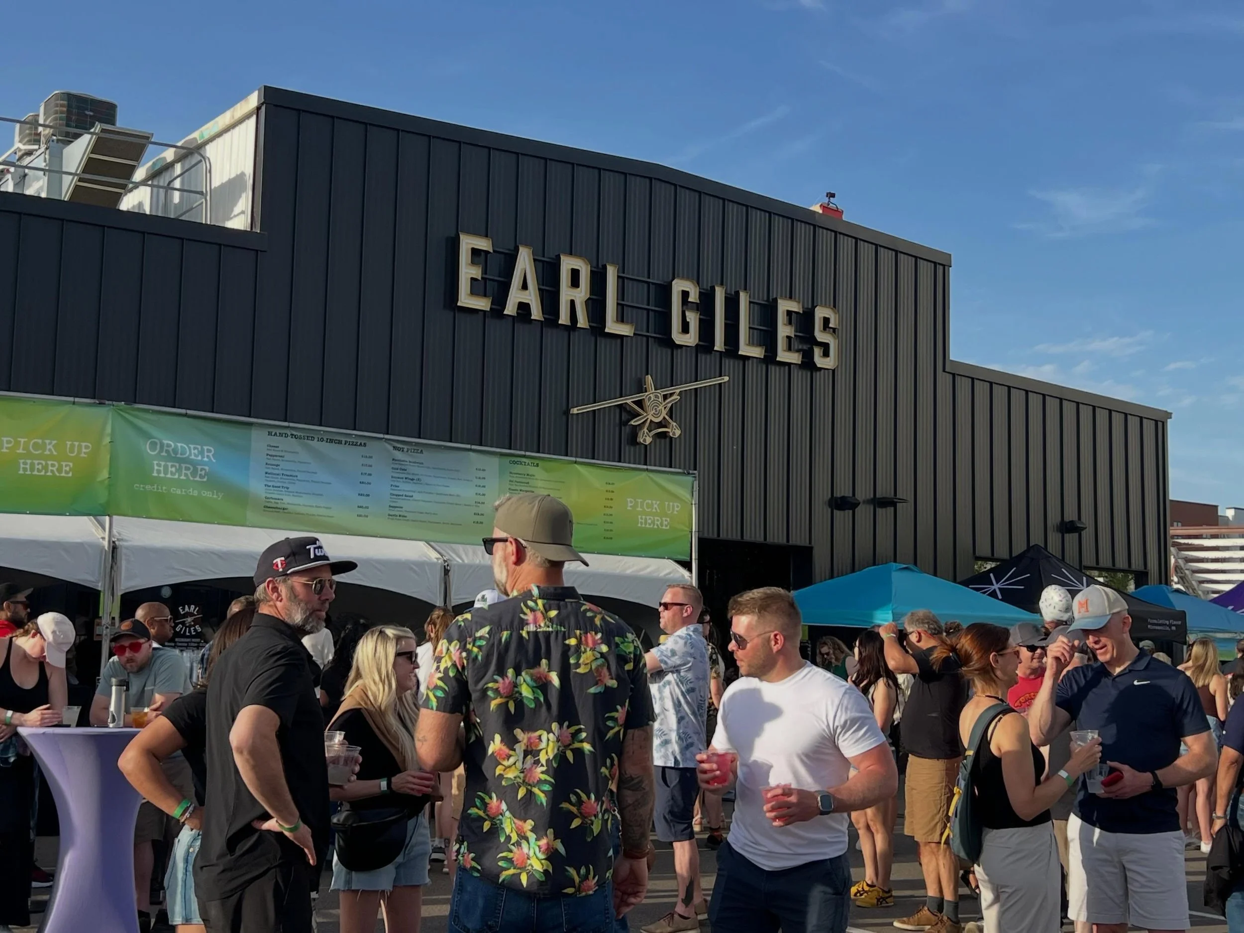 Still thinking about Art-A-Whirl at Earl Giles this weekend 🎨✨ So much talent in one space, Earl Giles cocktails on point as always, and seeing Dessa live was absolutely unreal!